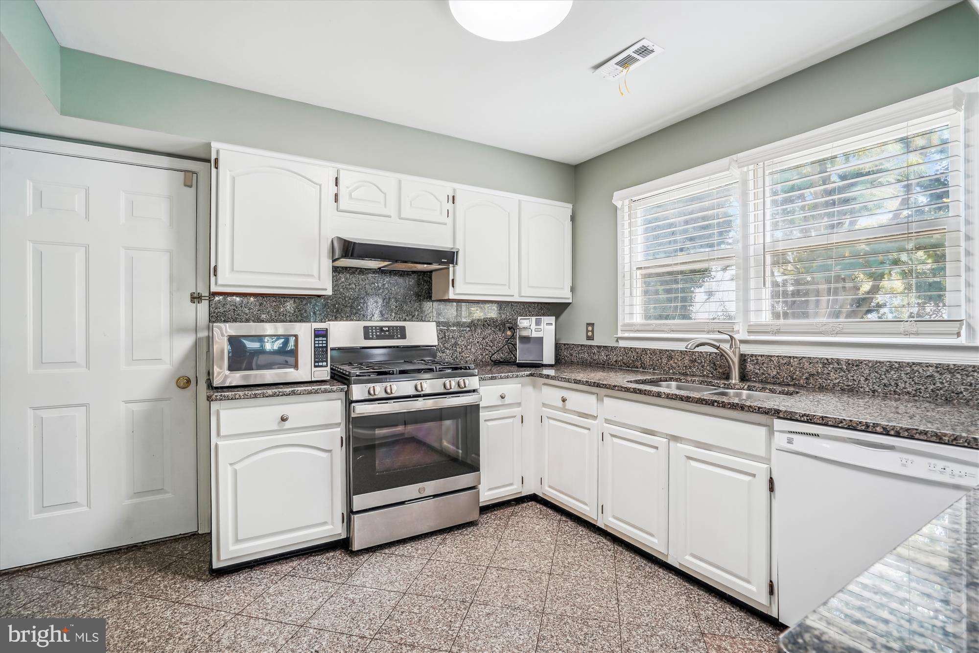 WAVERLY CROSSING - Residential