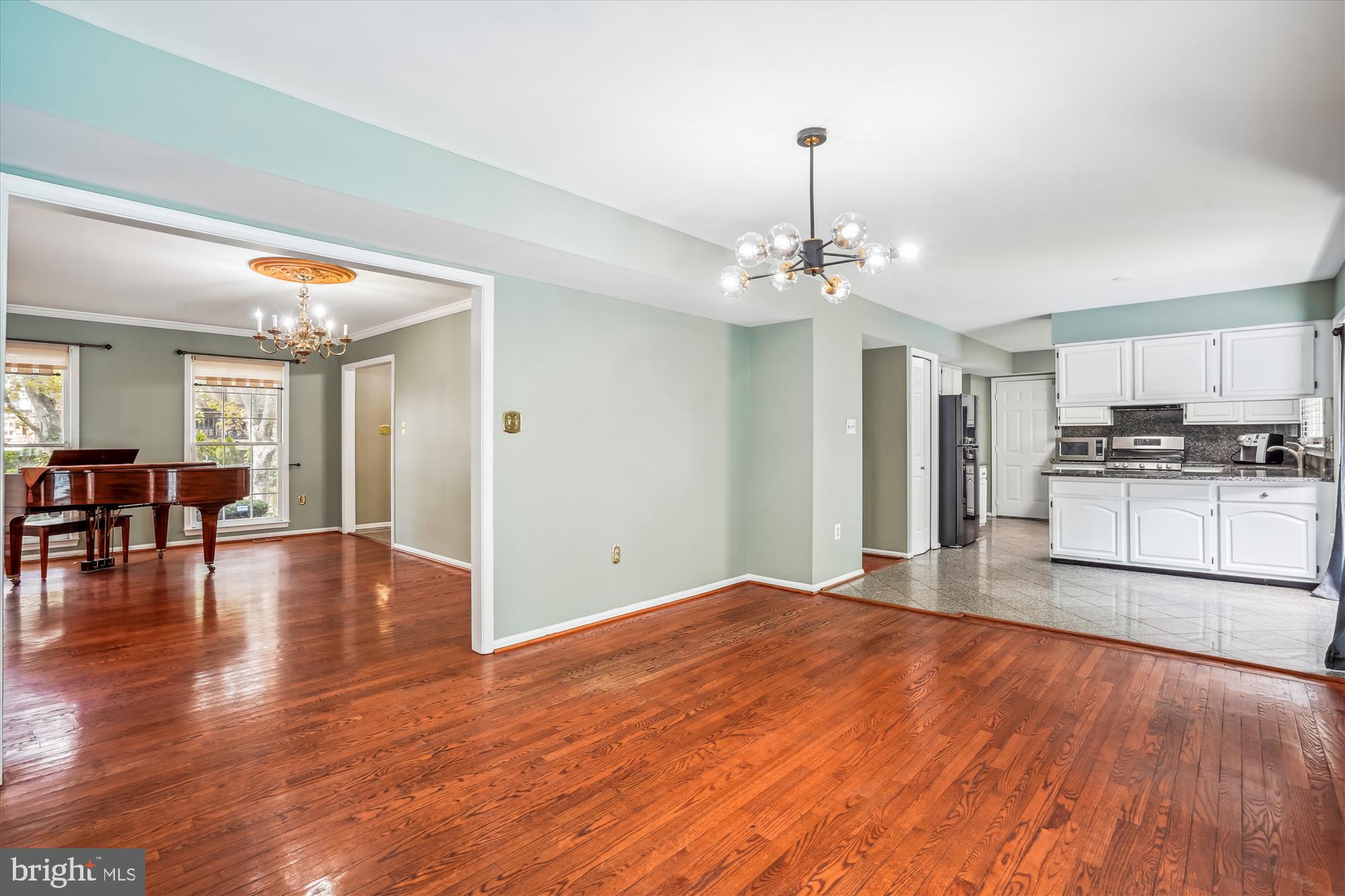 WAVERLY CROSSING - Residential