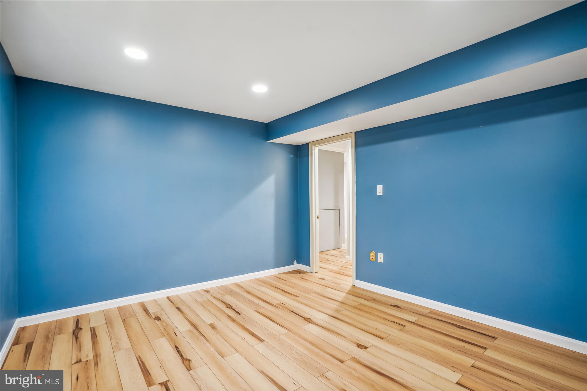 WAVERLY CROSSING - Residential