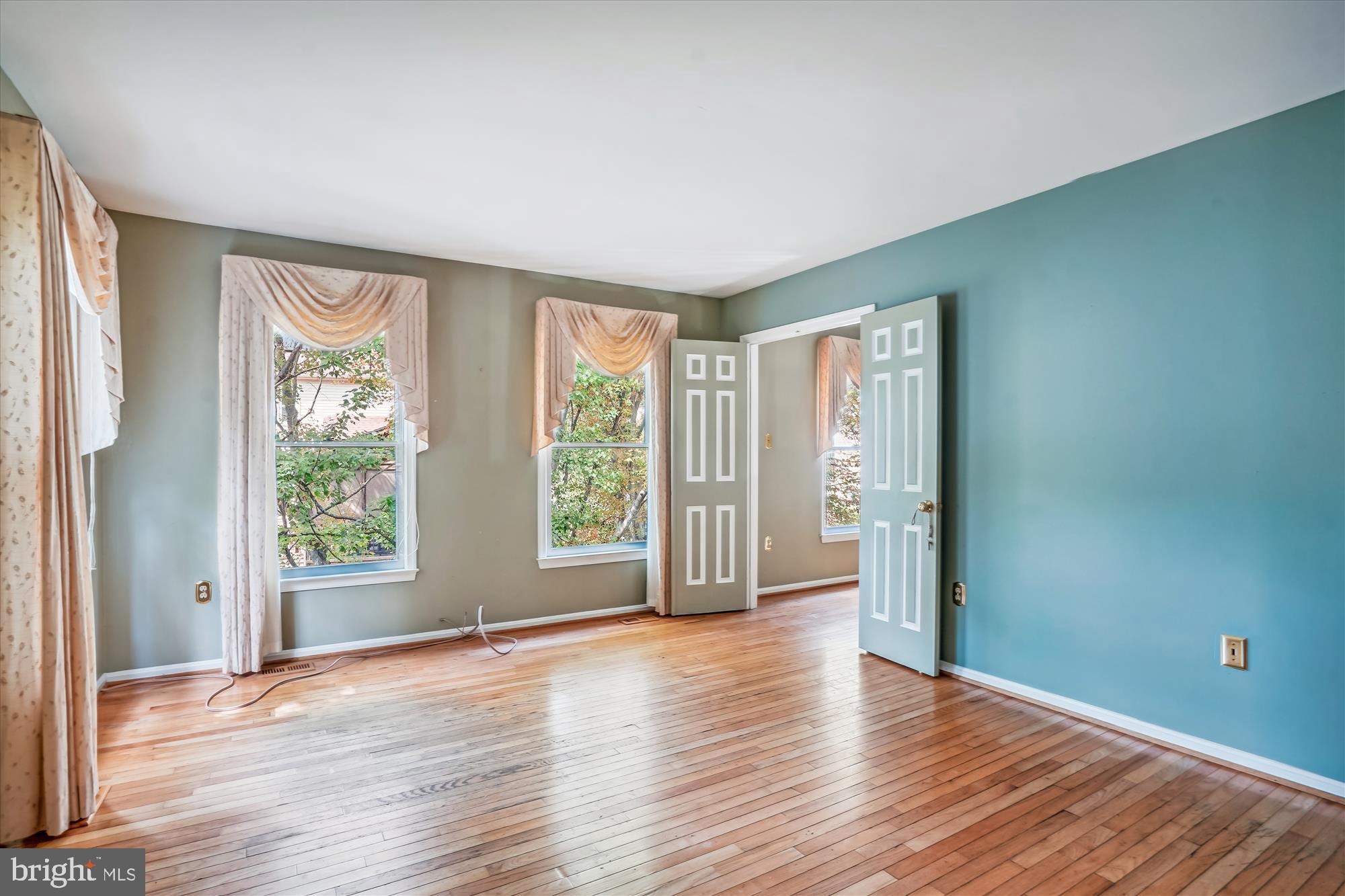 WAVERLY CROSSING - Residential