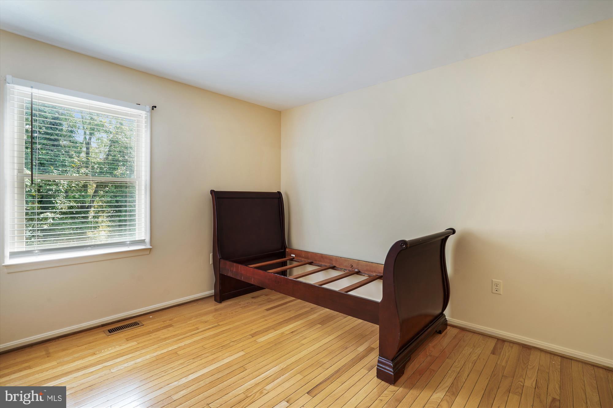 WAVERLY CROSSING - Residential