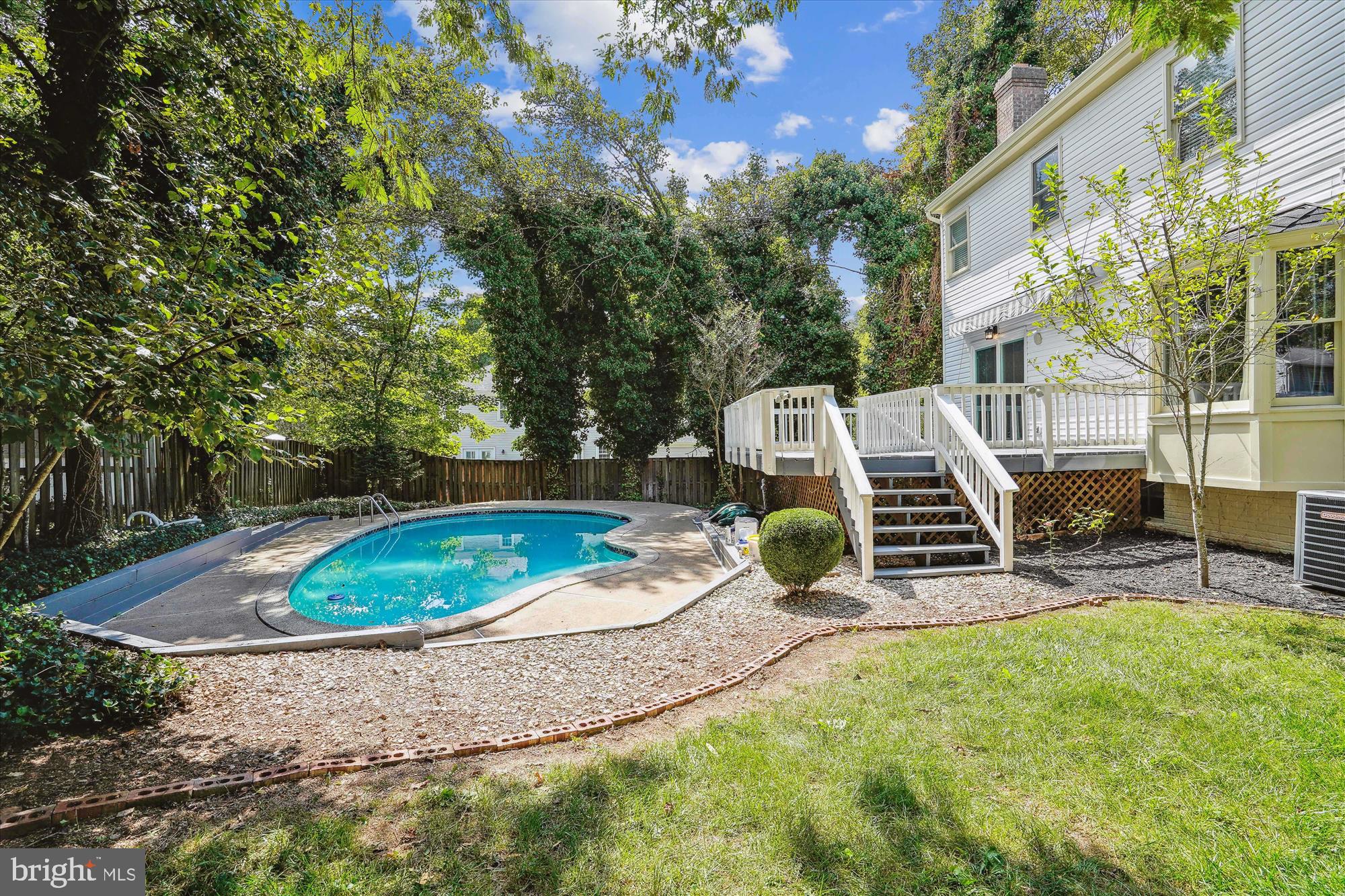 WAVERLY CROSSING - Residential