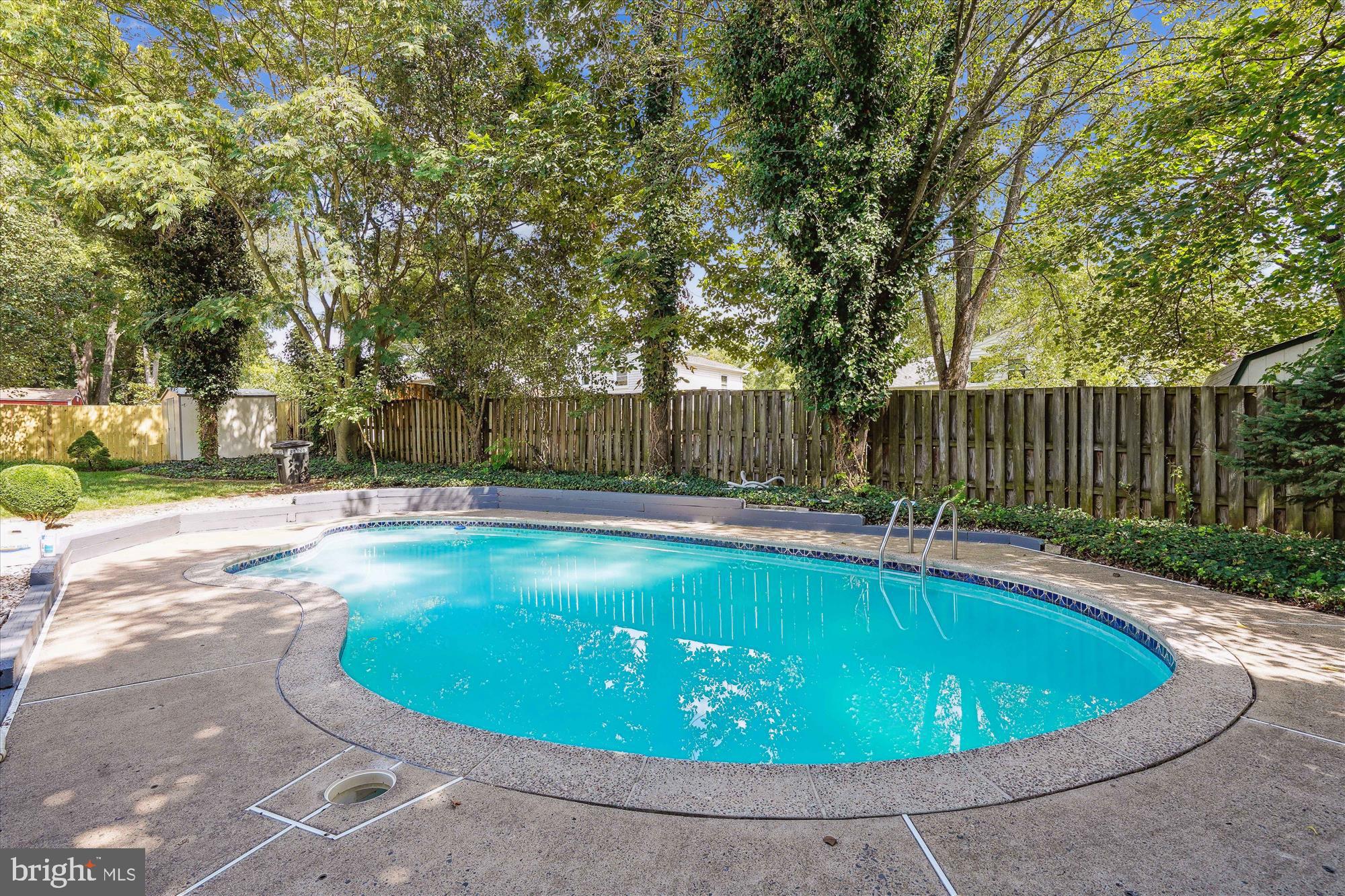 WAVERLY CROSSING - Residential