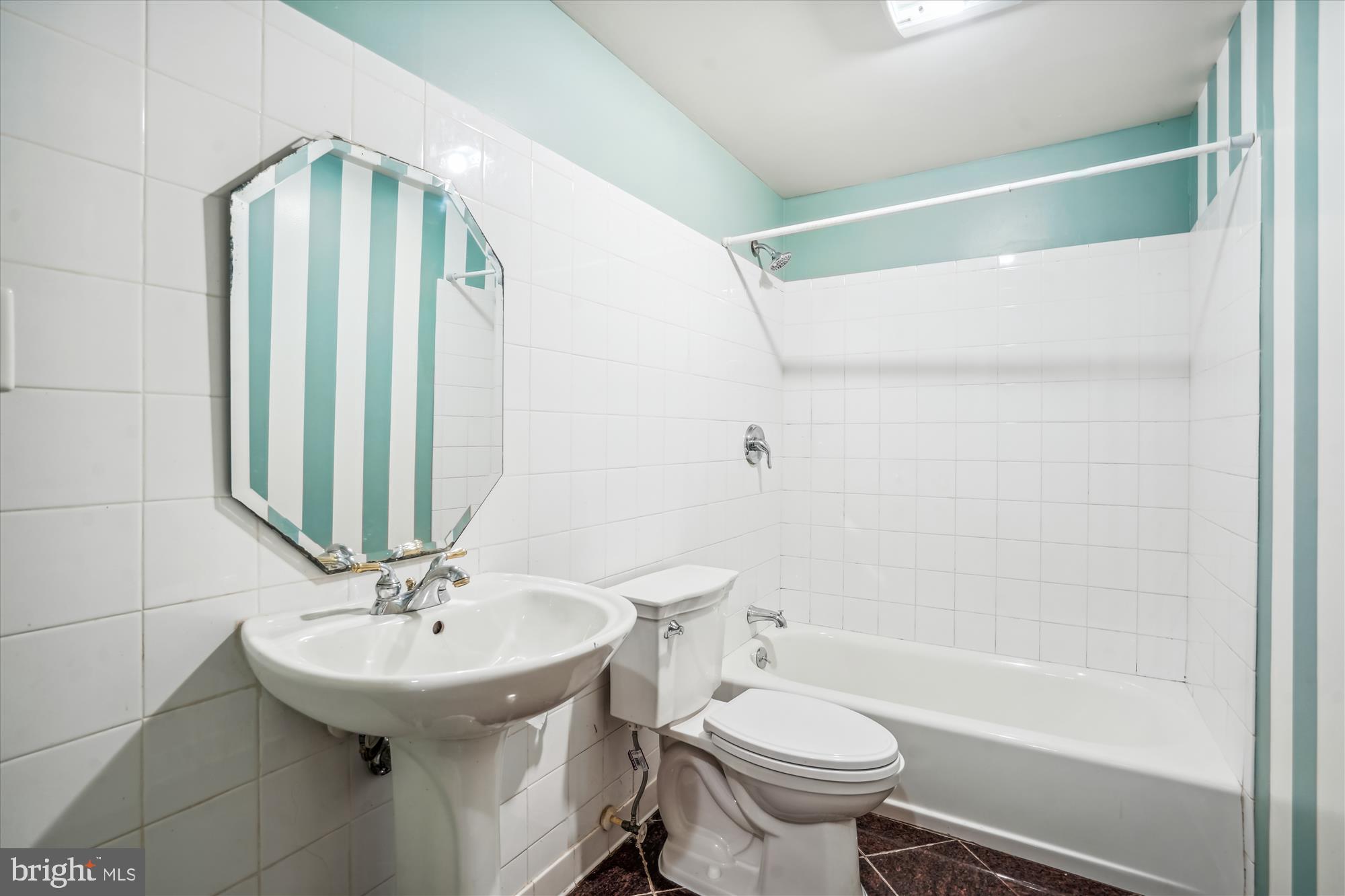 WAVERLY CROSSING - Residential