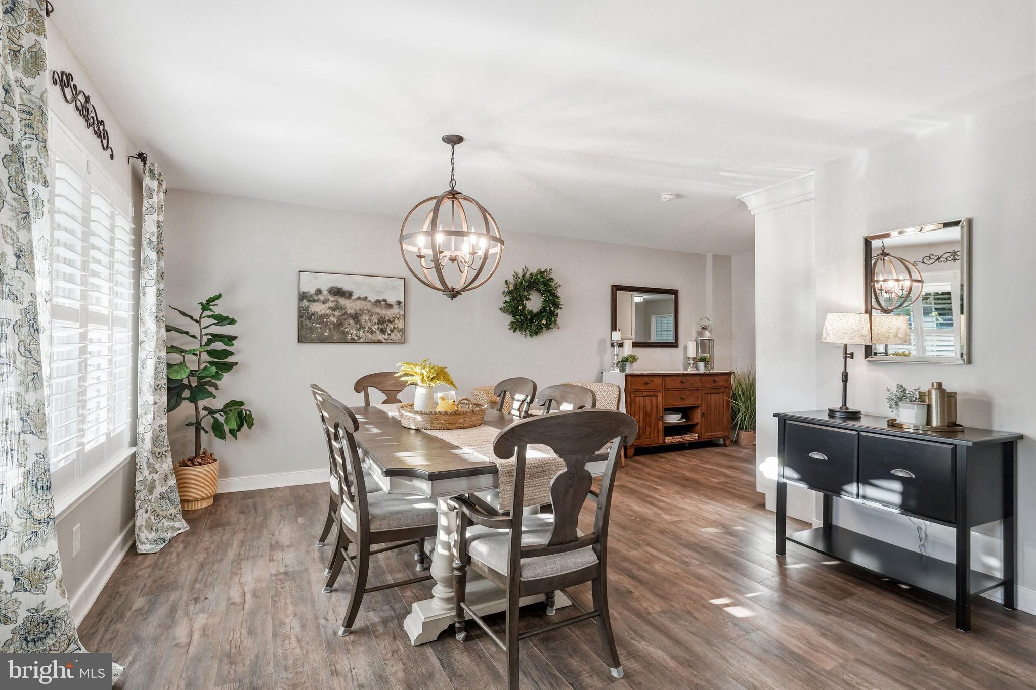 LONGWOOD CROSSING - Residential