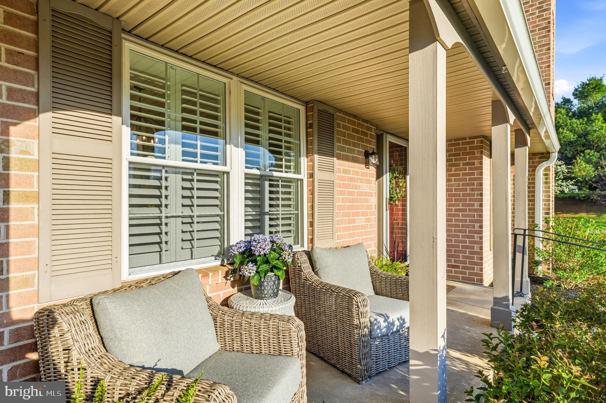 LONGWOOD CROSSING - Residential