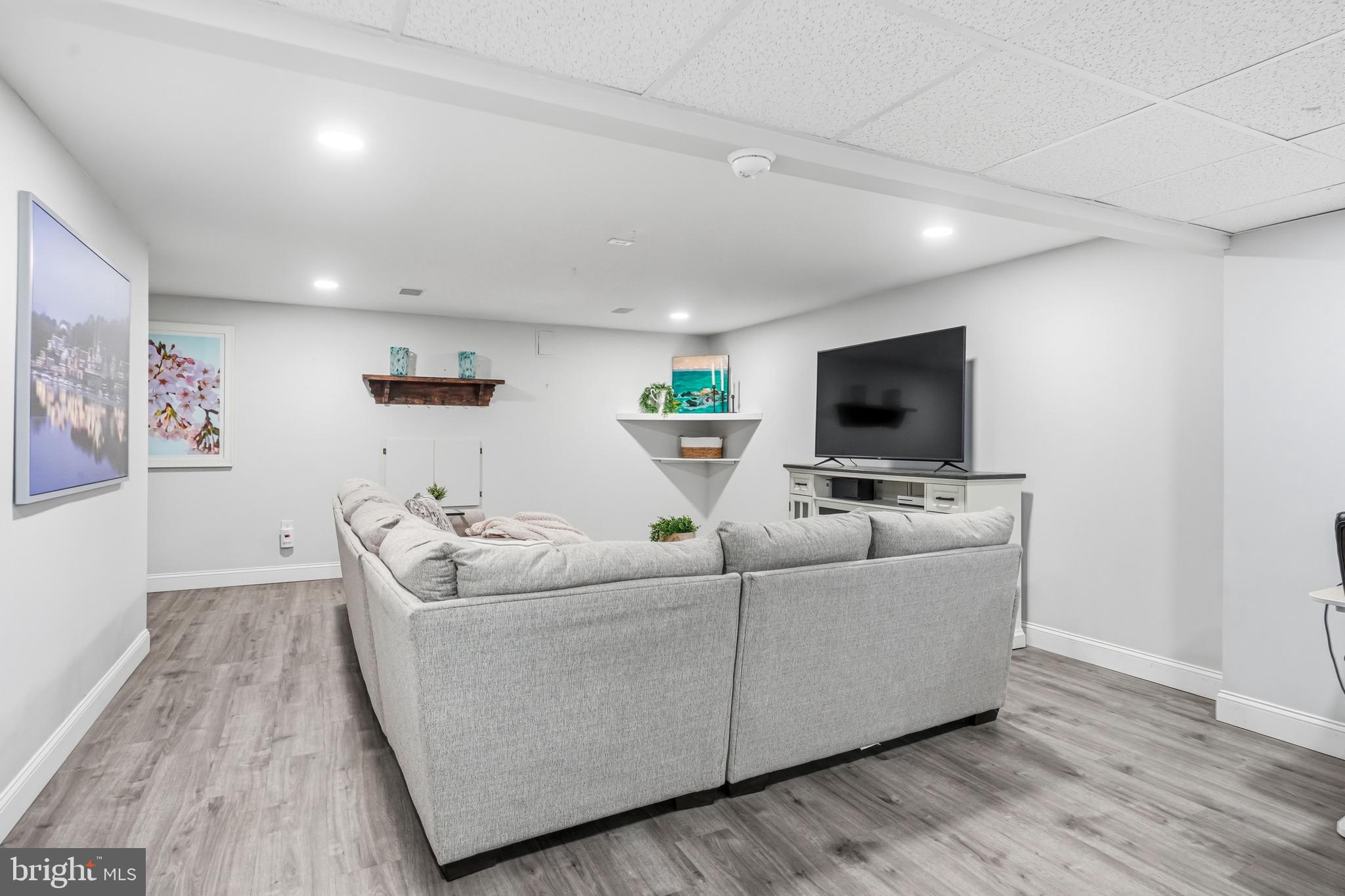 LONGWOOD CROSSING - Residential