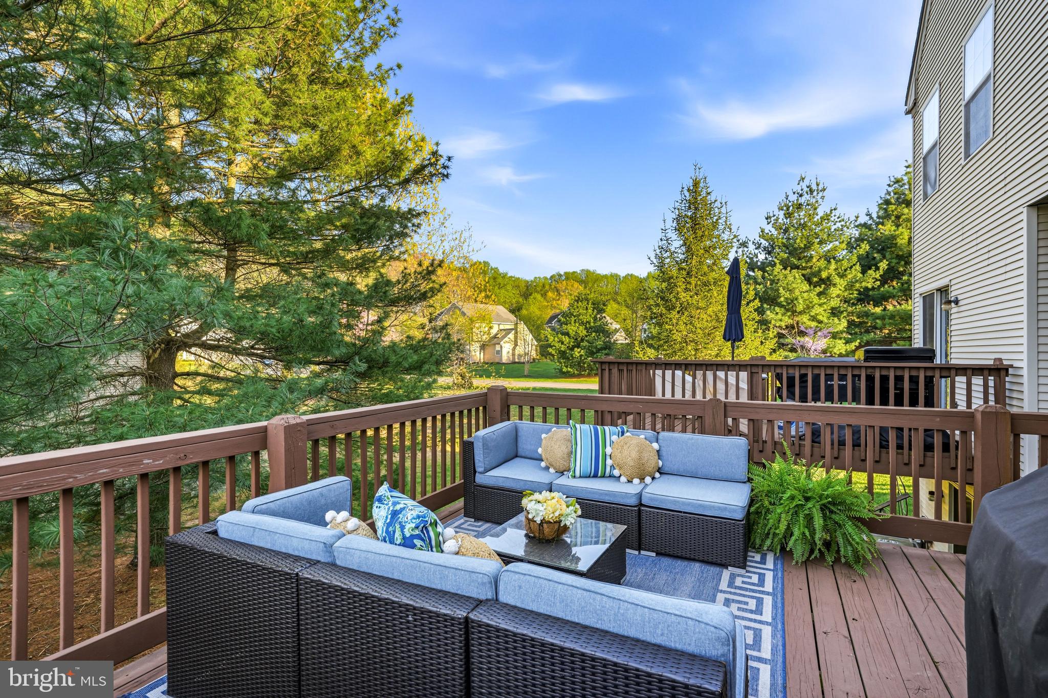 LONGWOOD CROSSING - Residential