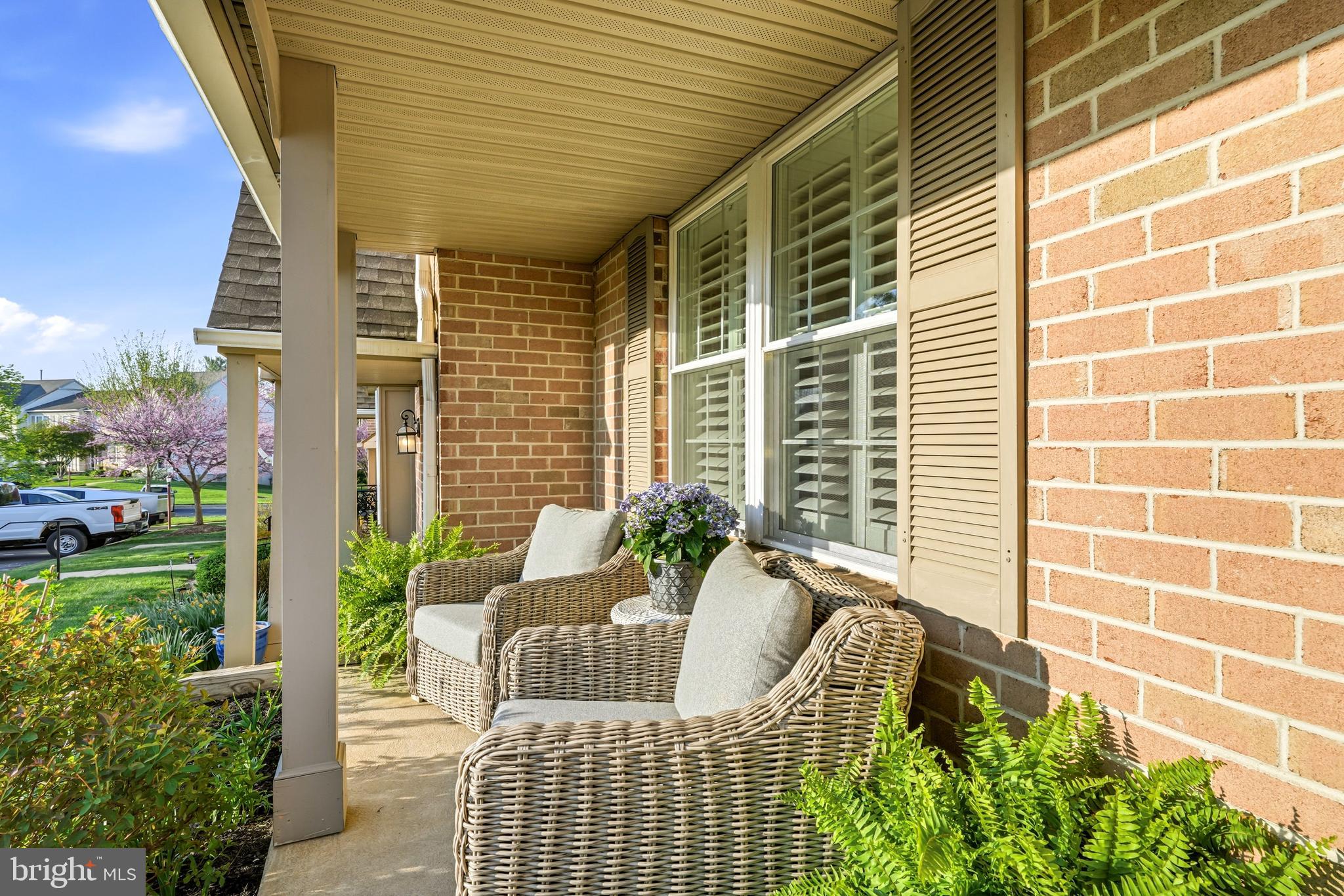 LONGWOOD CROSSING - Residential