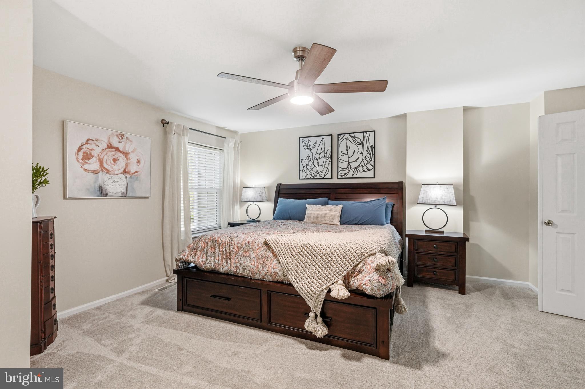 LONGWOOD CROSSING - Residential