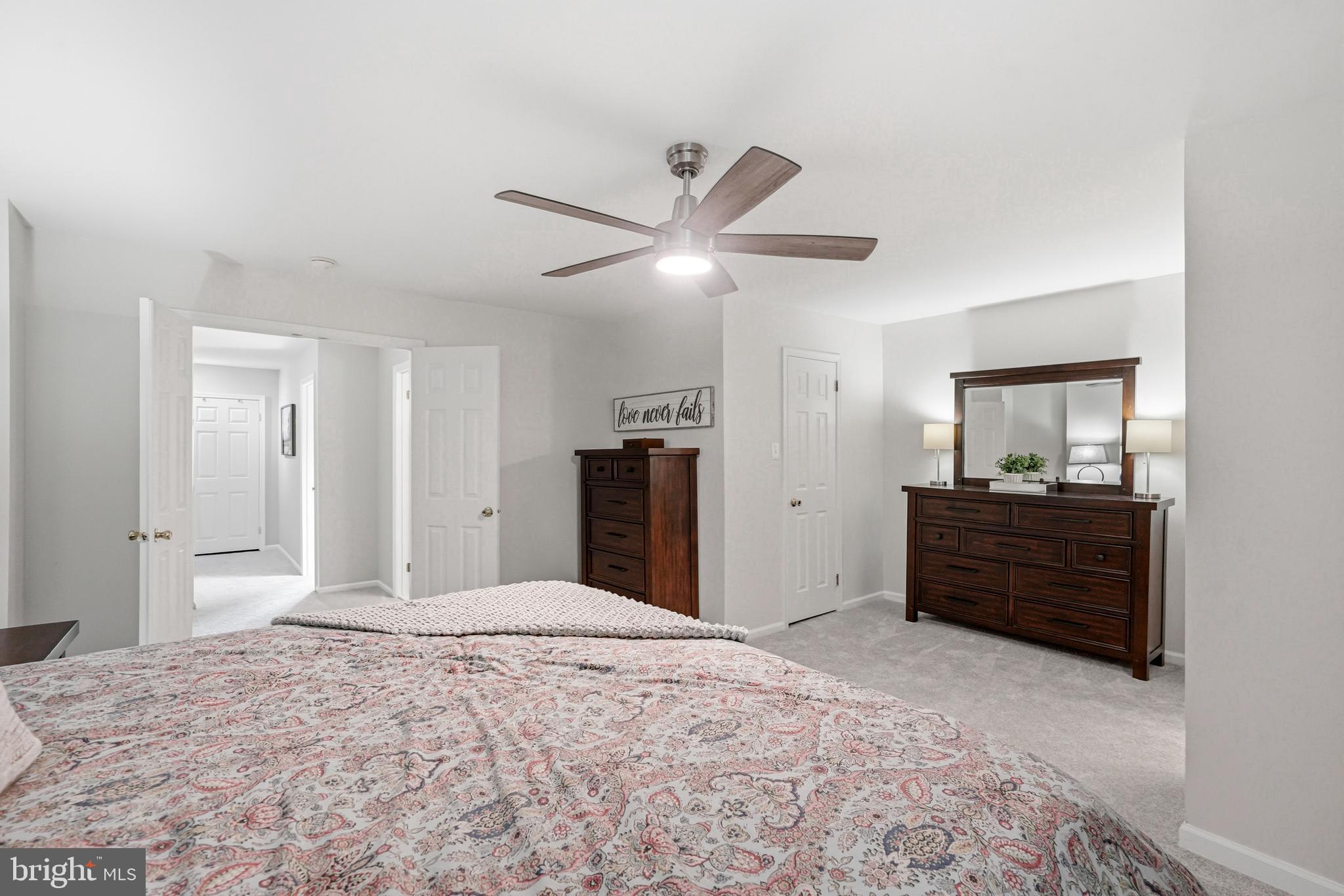 LONGWOOD CROSSING - Residential