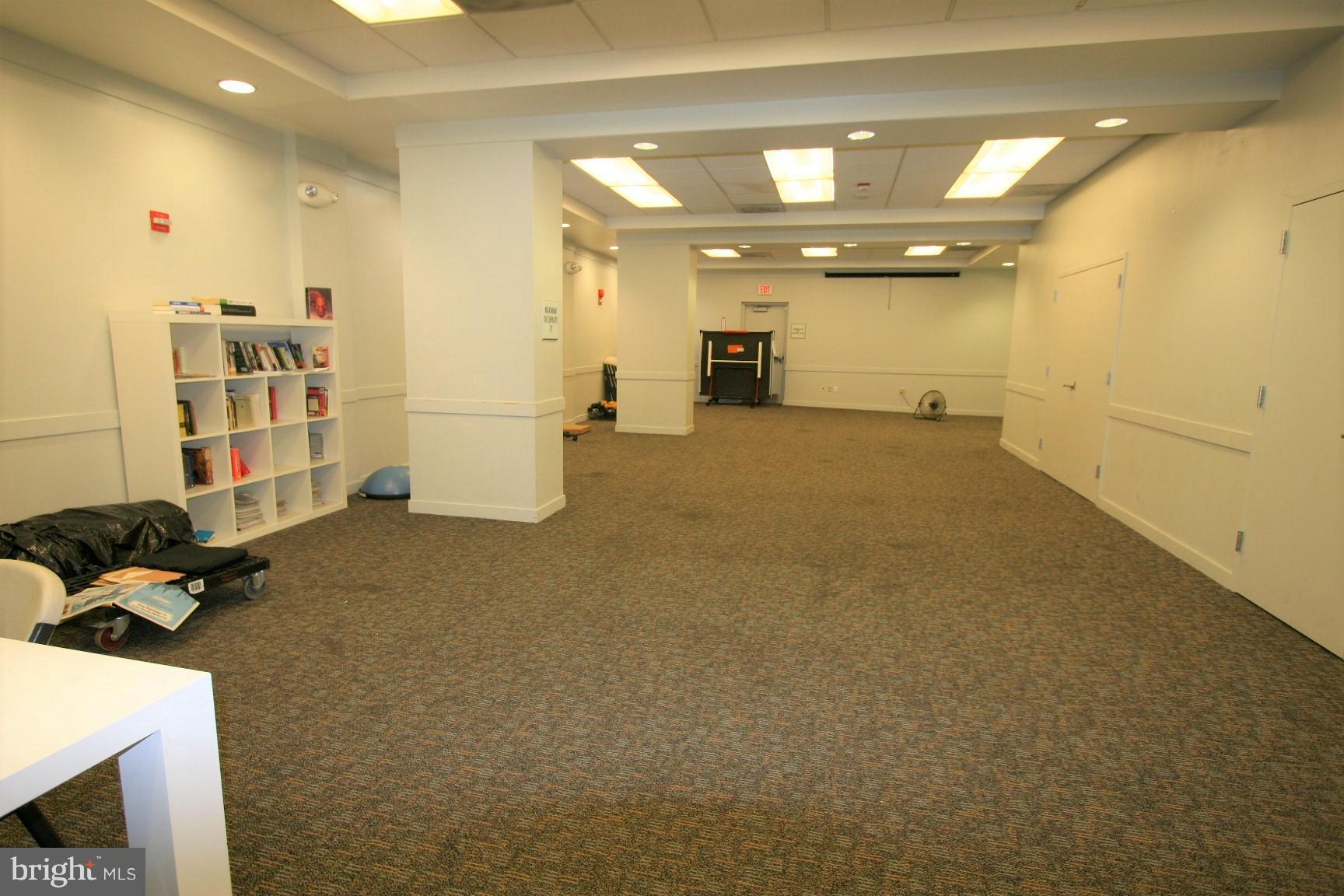 RIVER PLACE - Residential