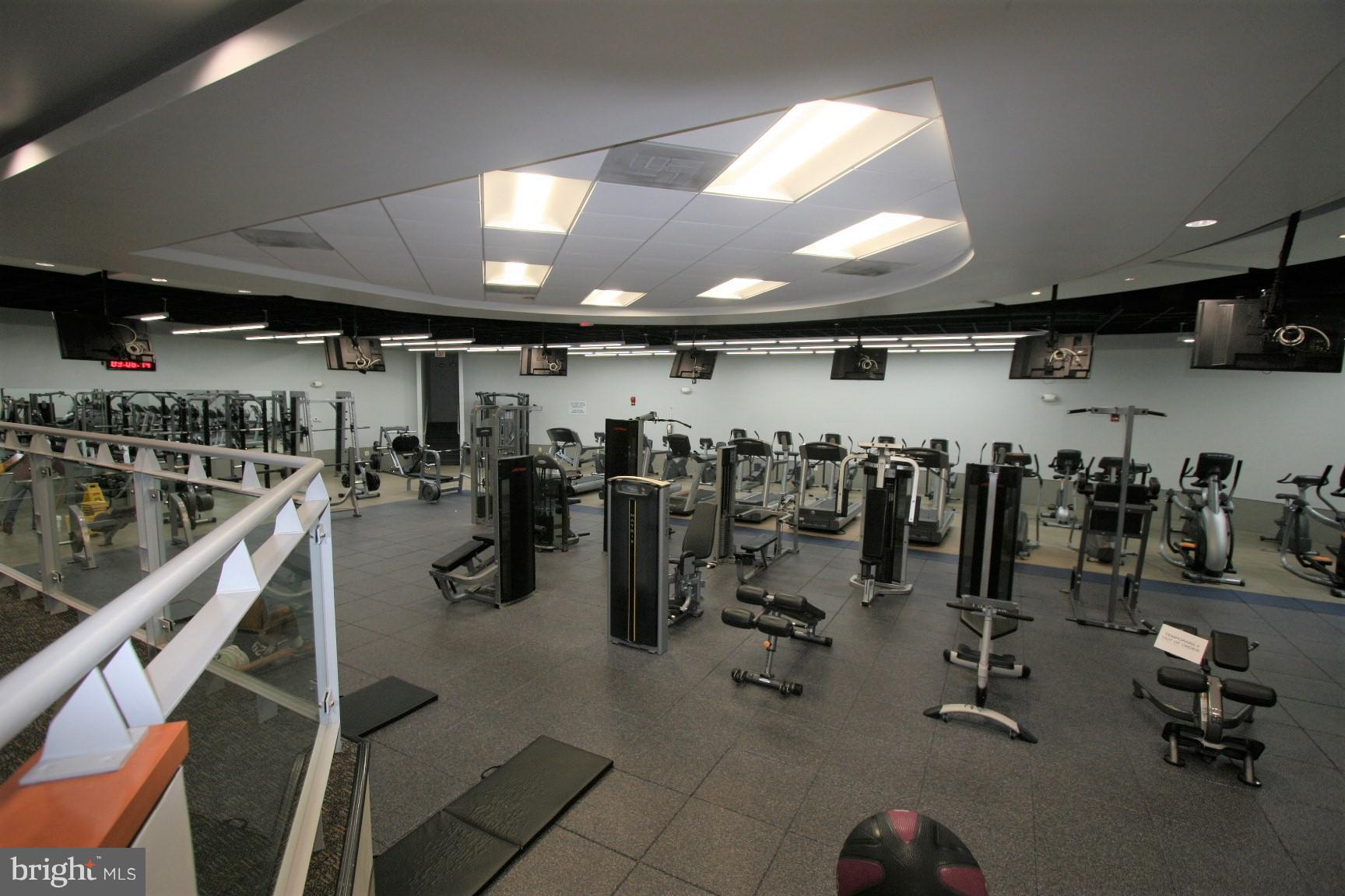 RIVER PLACE - Residential