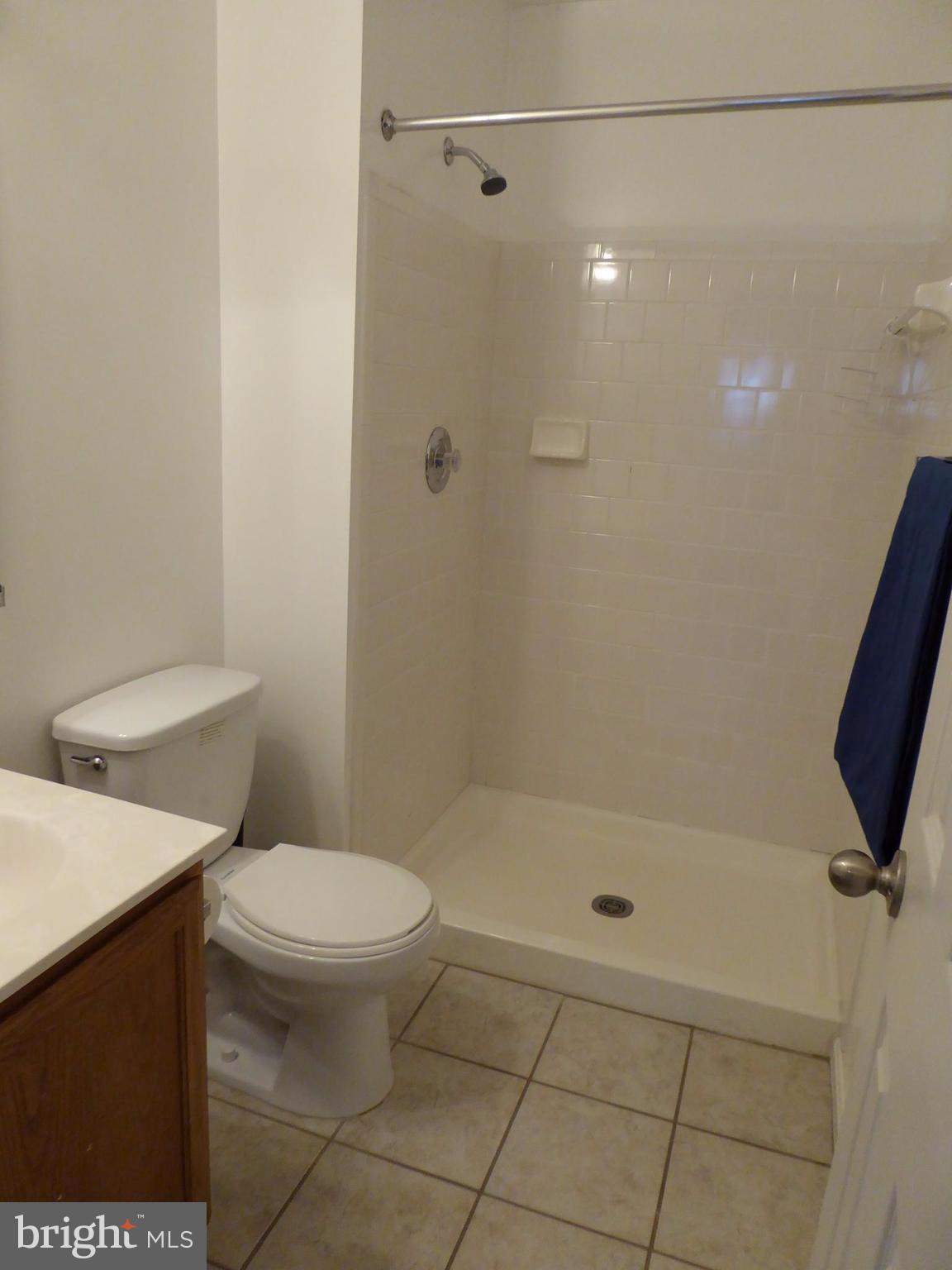 GUNSTON SQUARE - Residential