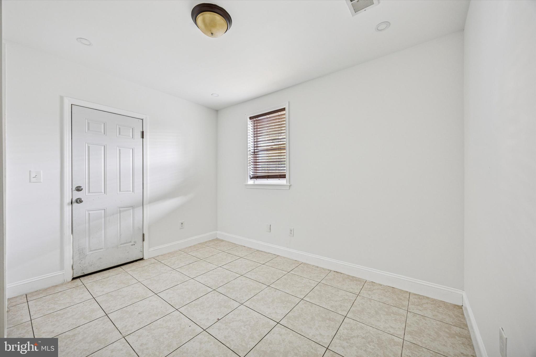 GREENWICH SOUTH PHILADELPHIA - Residential Income