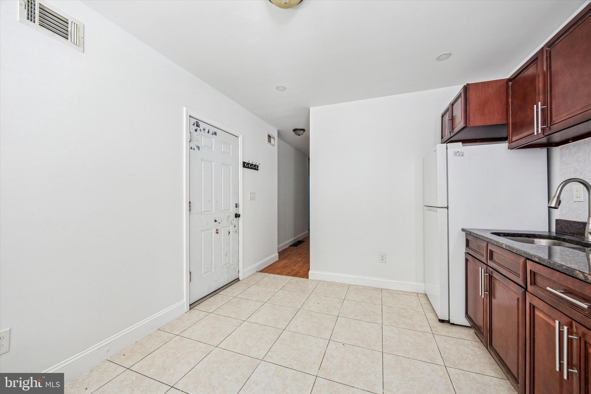 GREENWICH SOUTH PHILADELPHIA - Residential Income