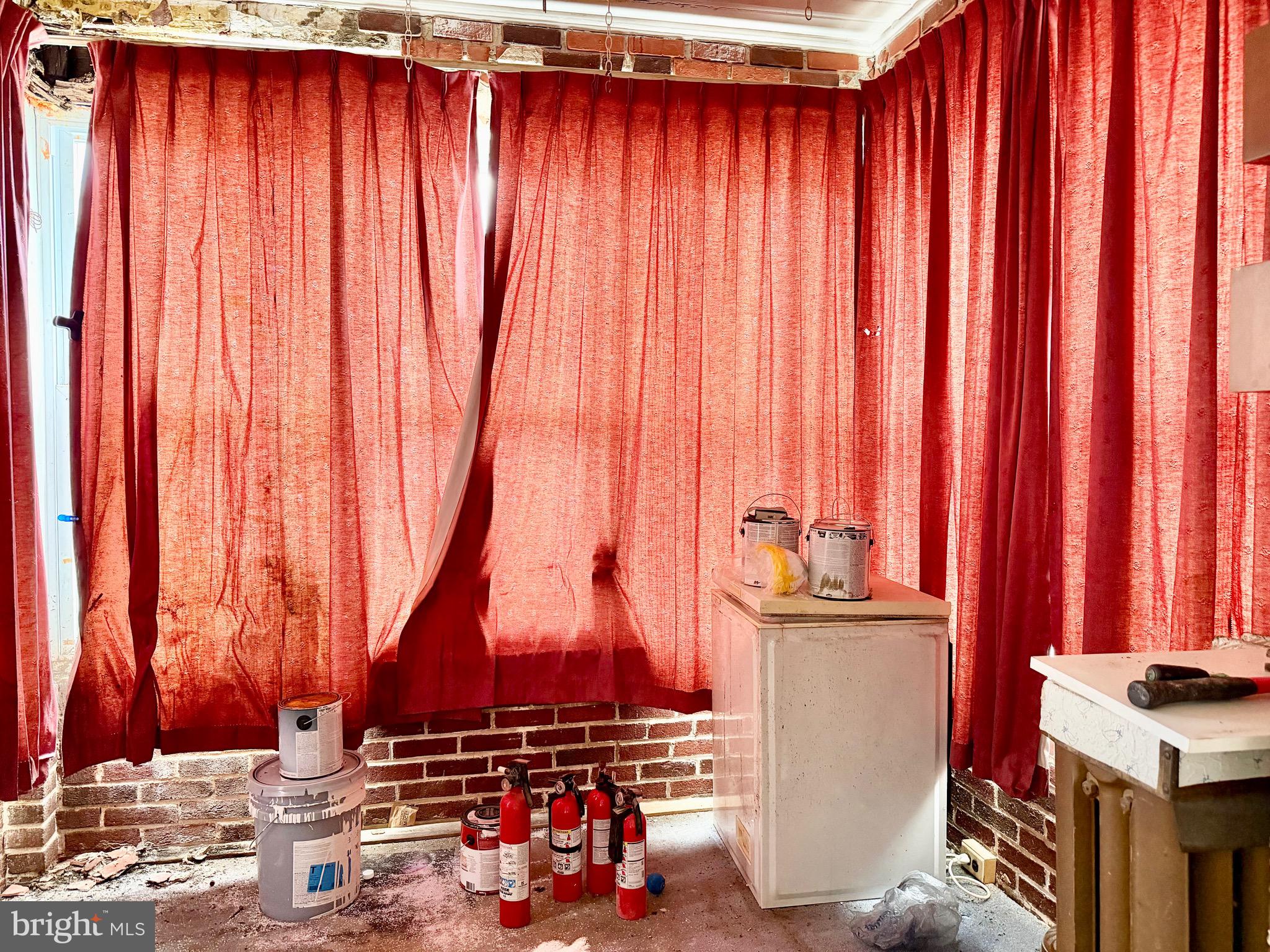 WAVERLY - Residential