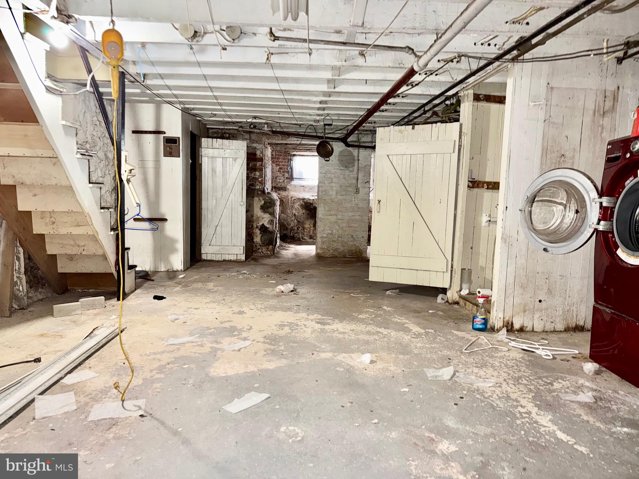 WAVERLY - Residential