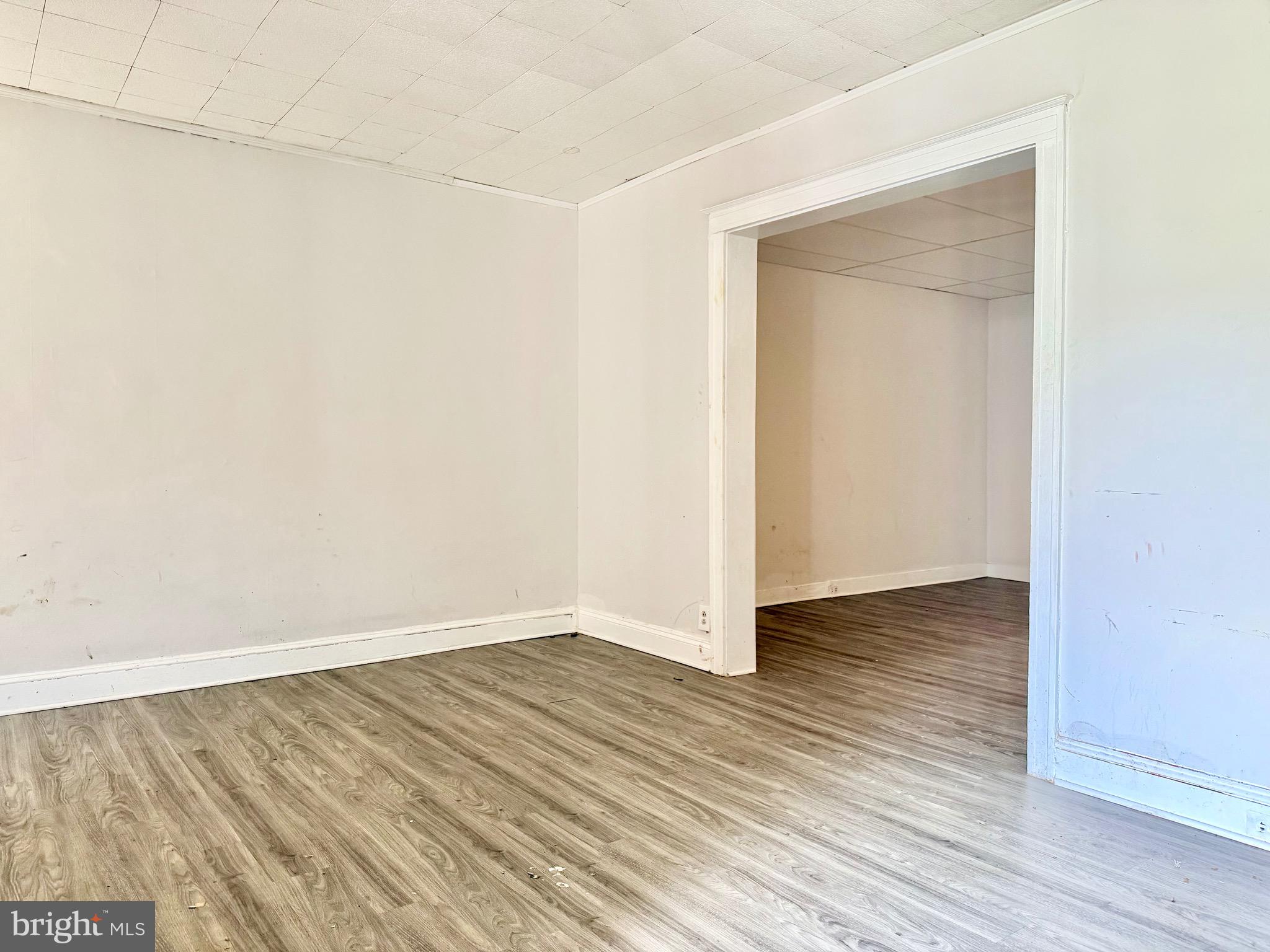 WAVERLY - Residential