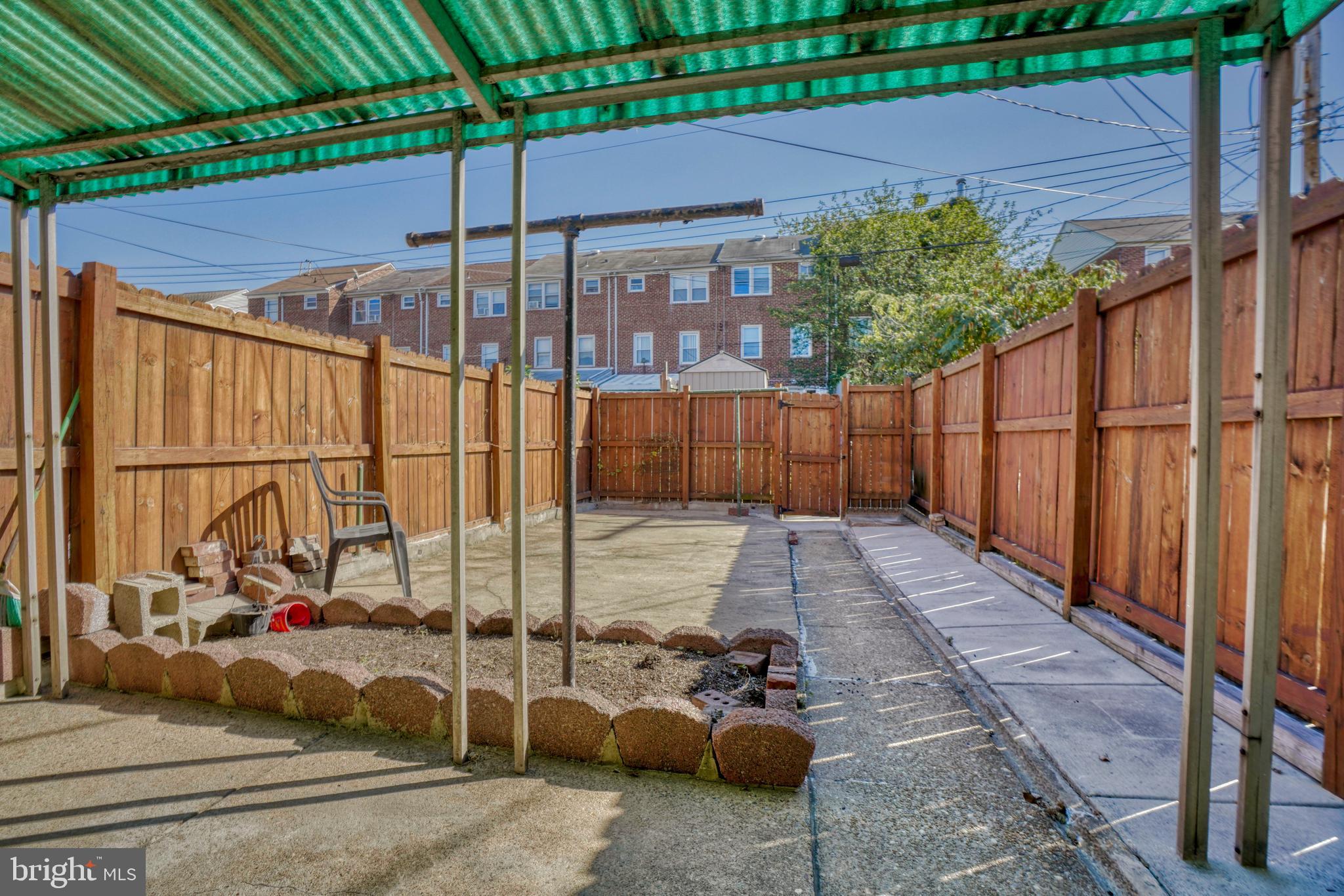 EASTWOOD - Residential