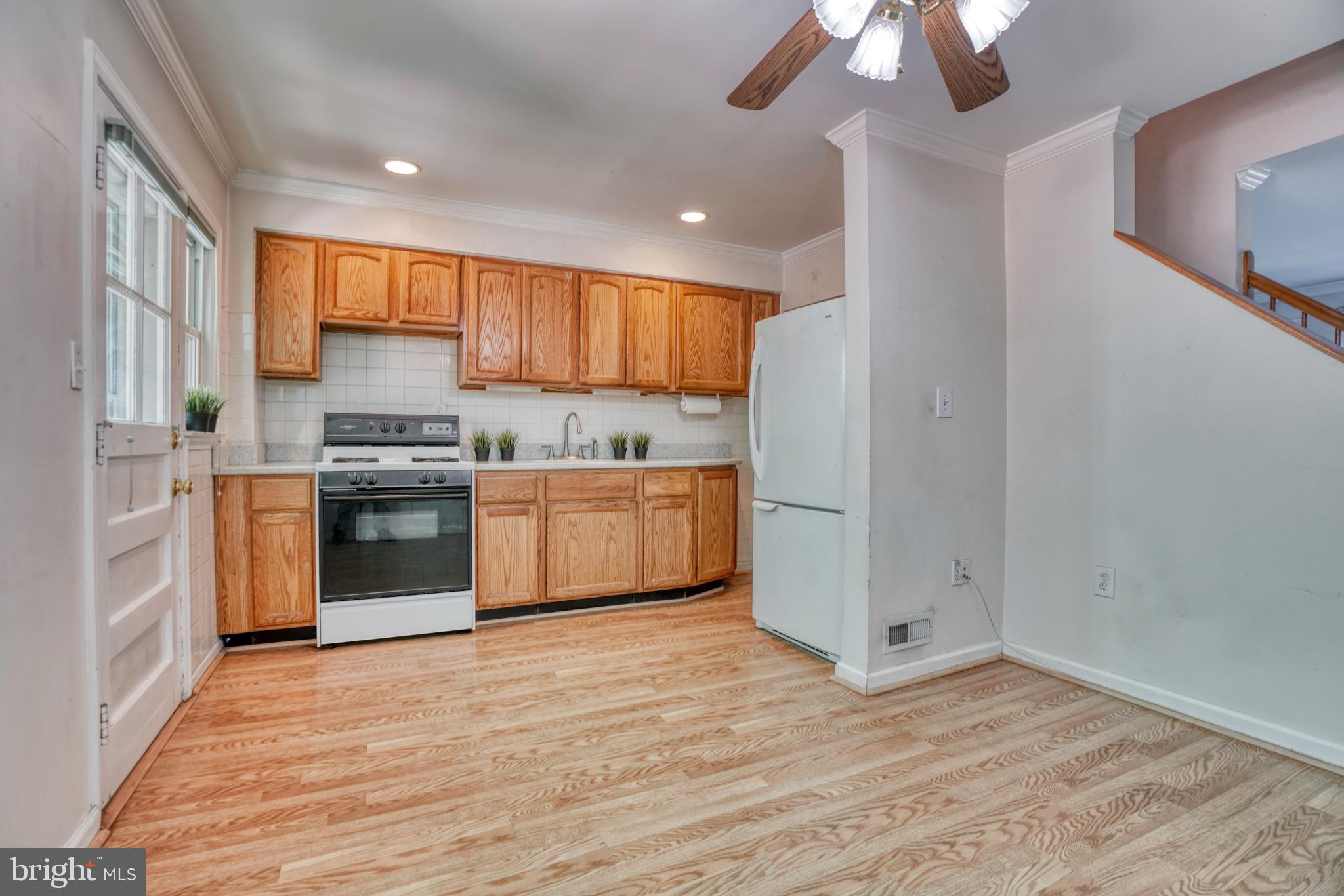 EASTWOOD - Residential