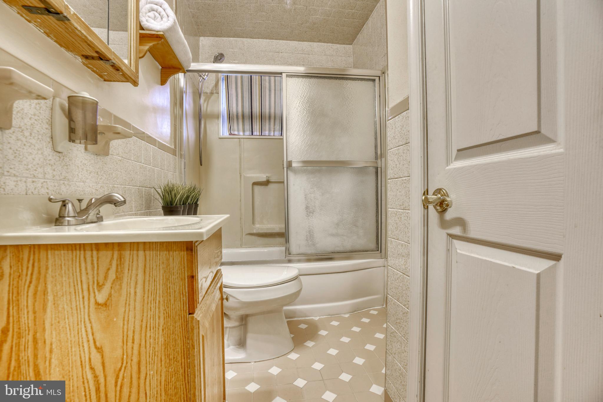 EASTWOOD - Residential