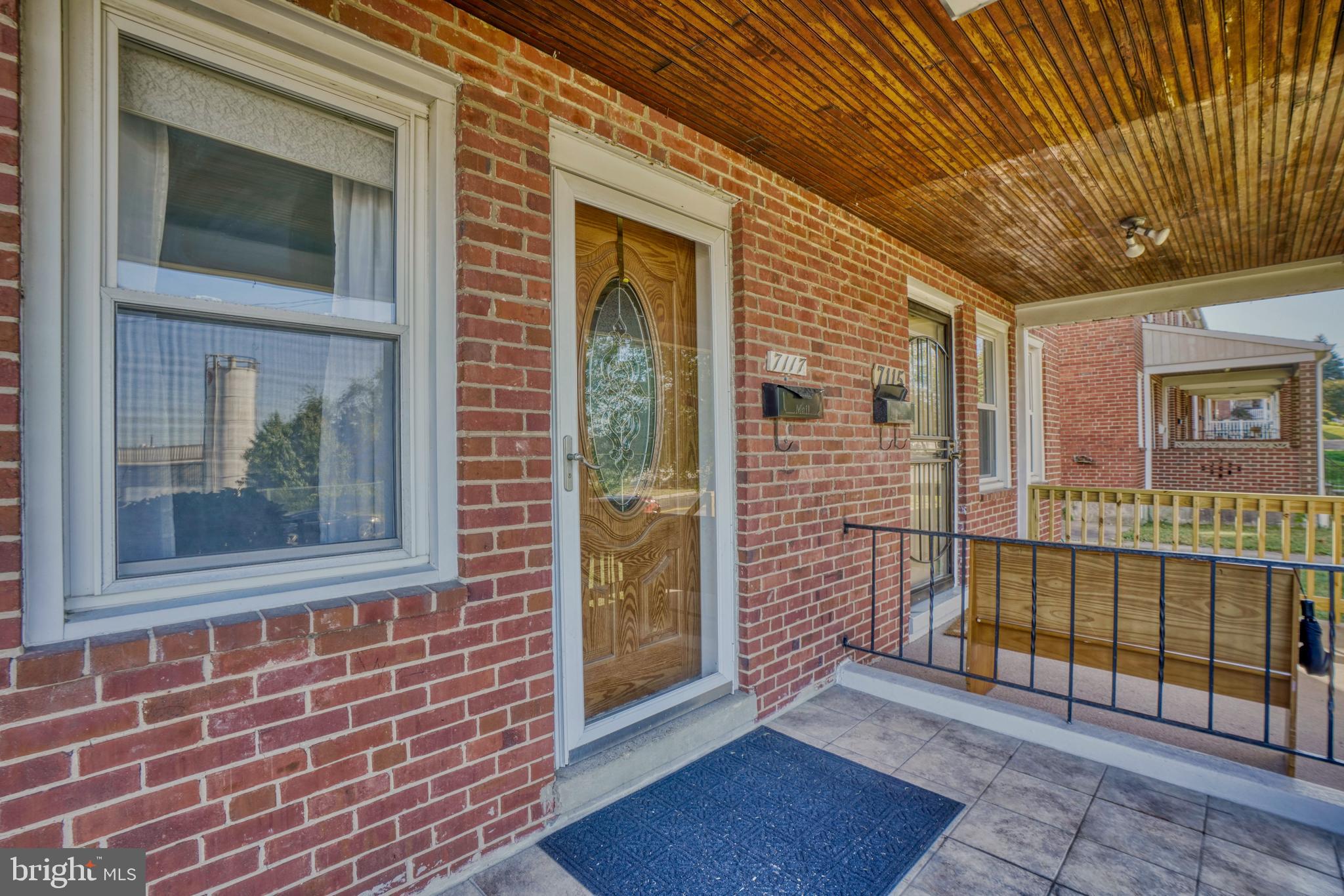 EASTWOOD - Residential