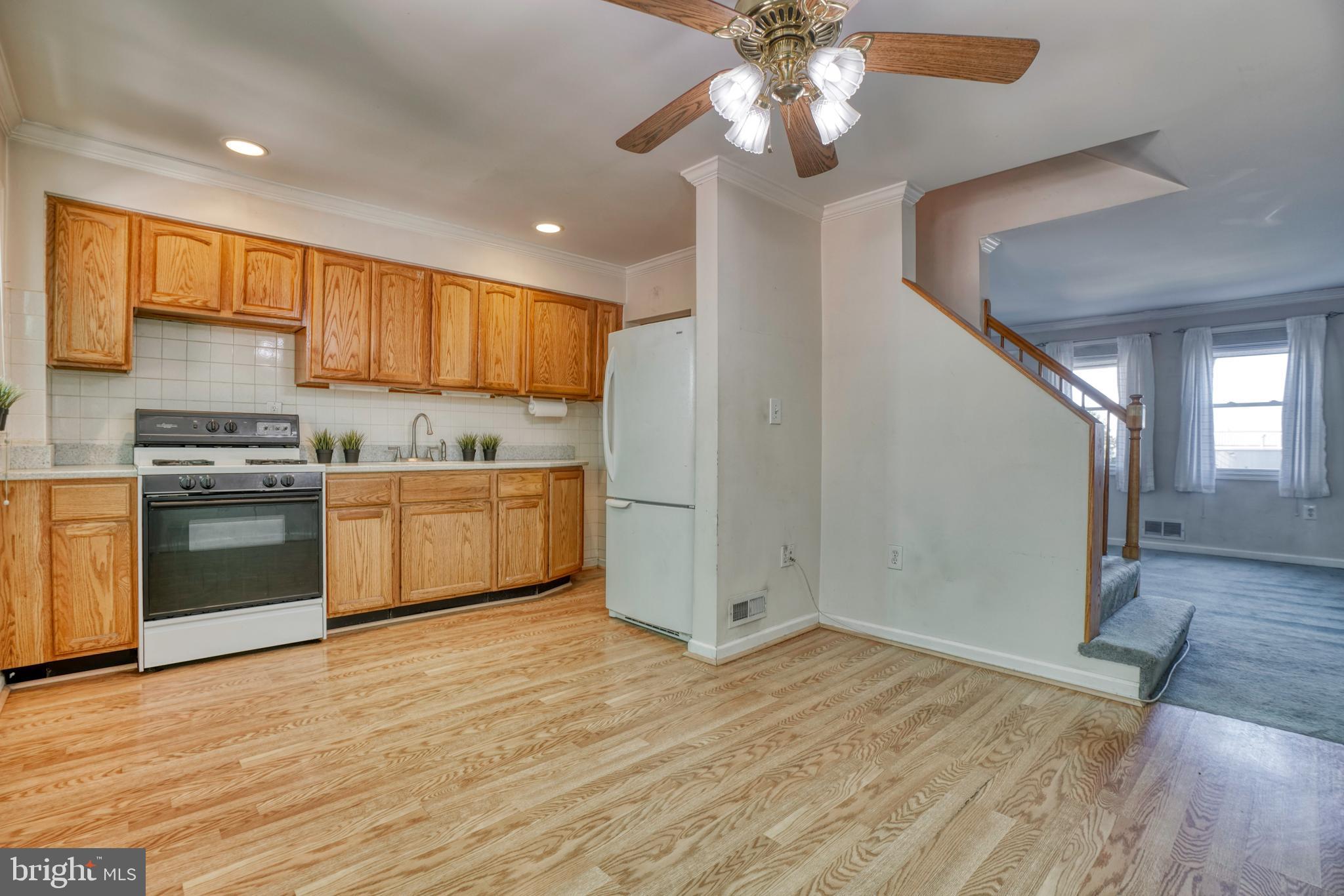 EASTWOOD - Residential