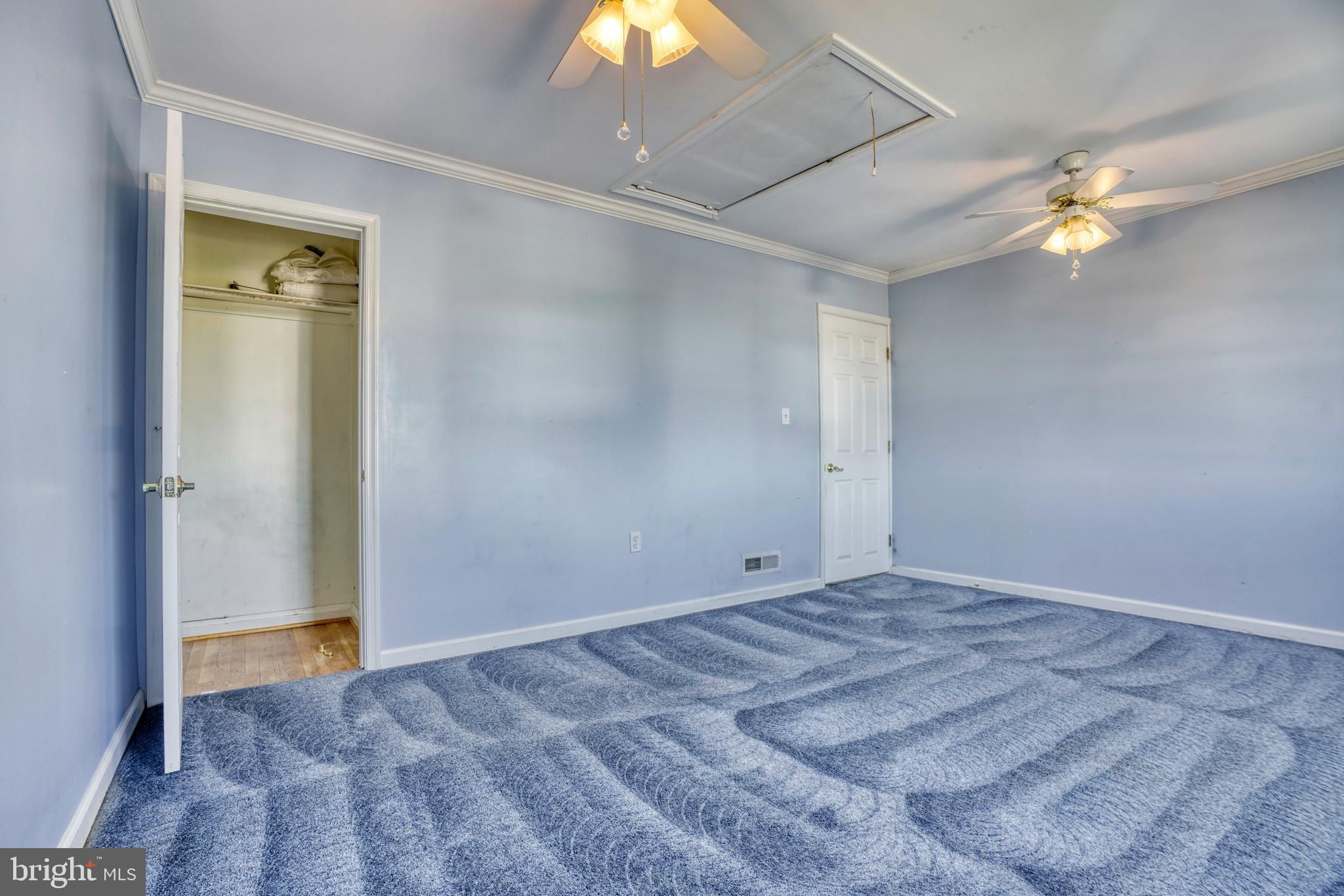 EASTWOOD - Residential