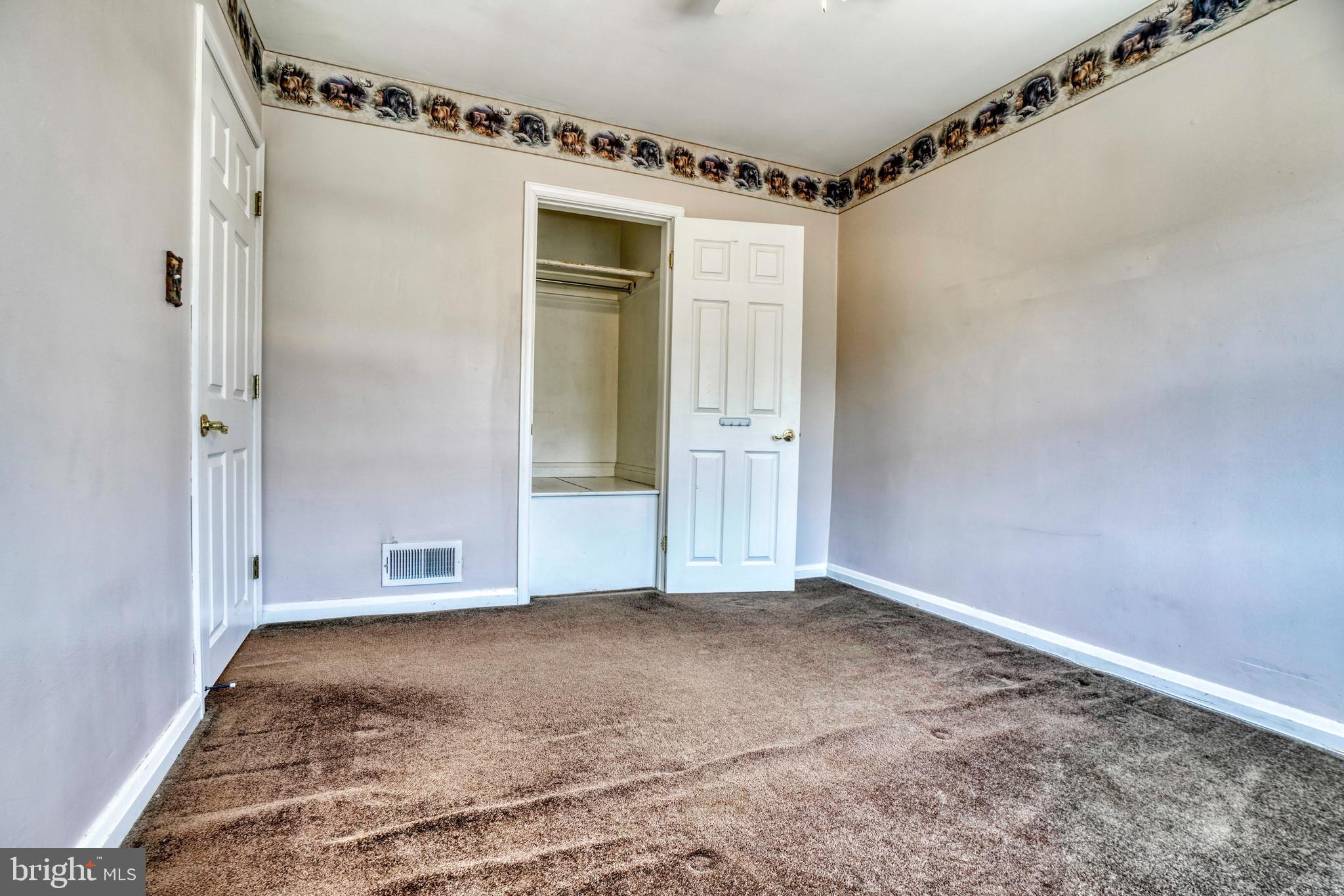 EASTWOOD - Residential