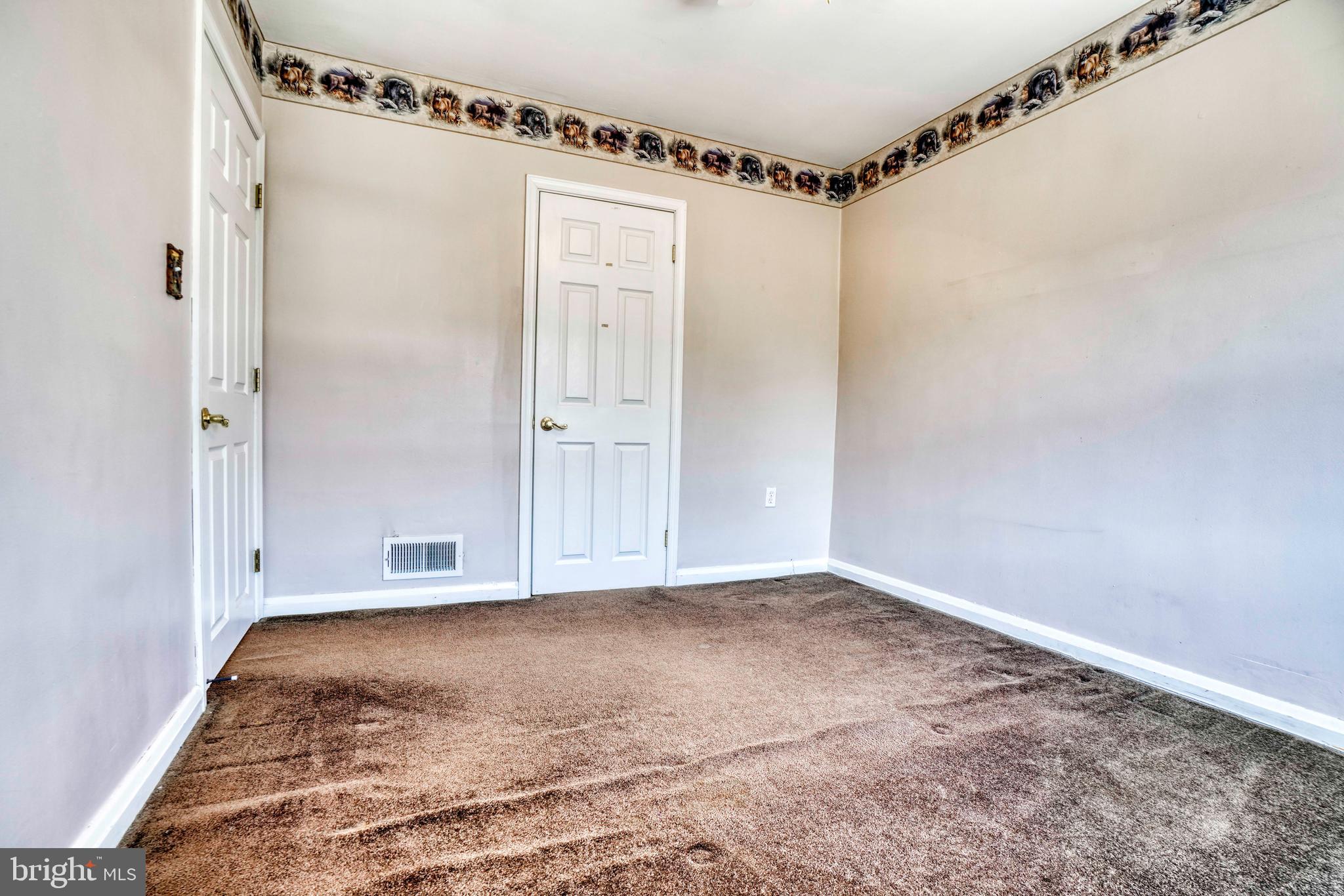 EASTWOOD - Residential