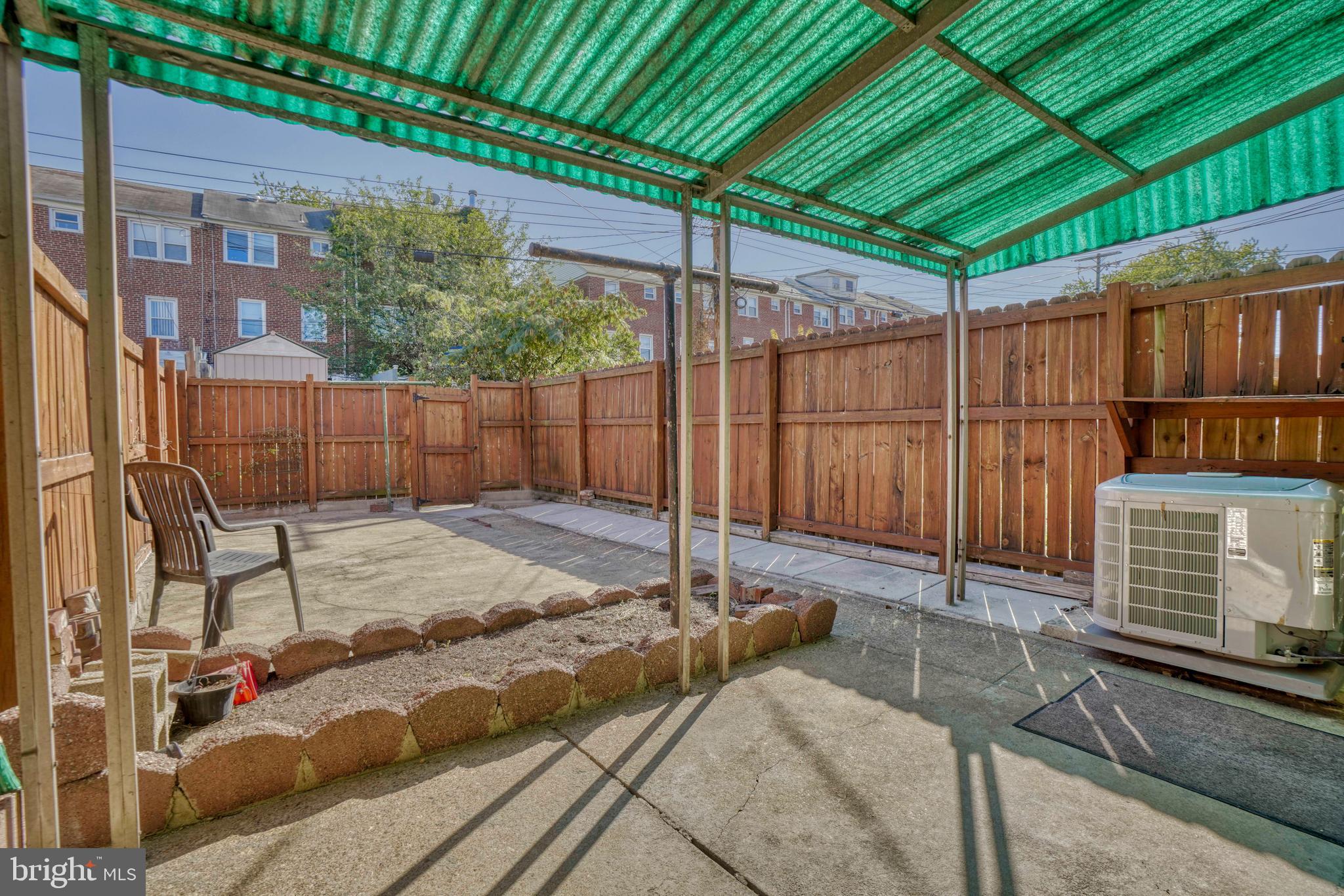 EASTWOOD - Residential