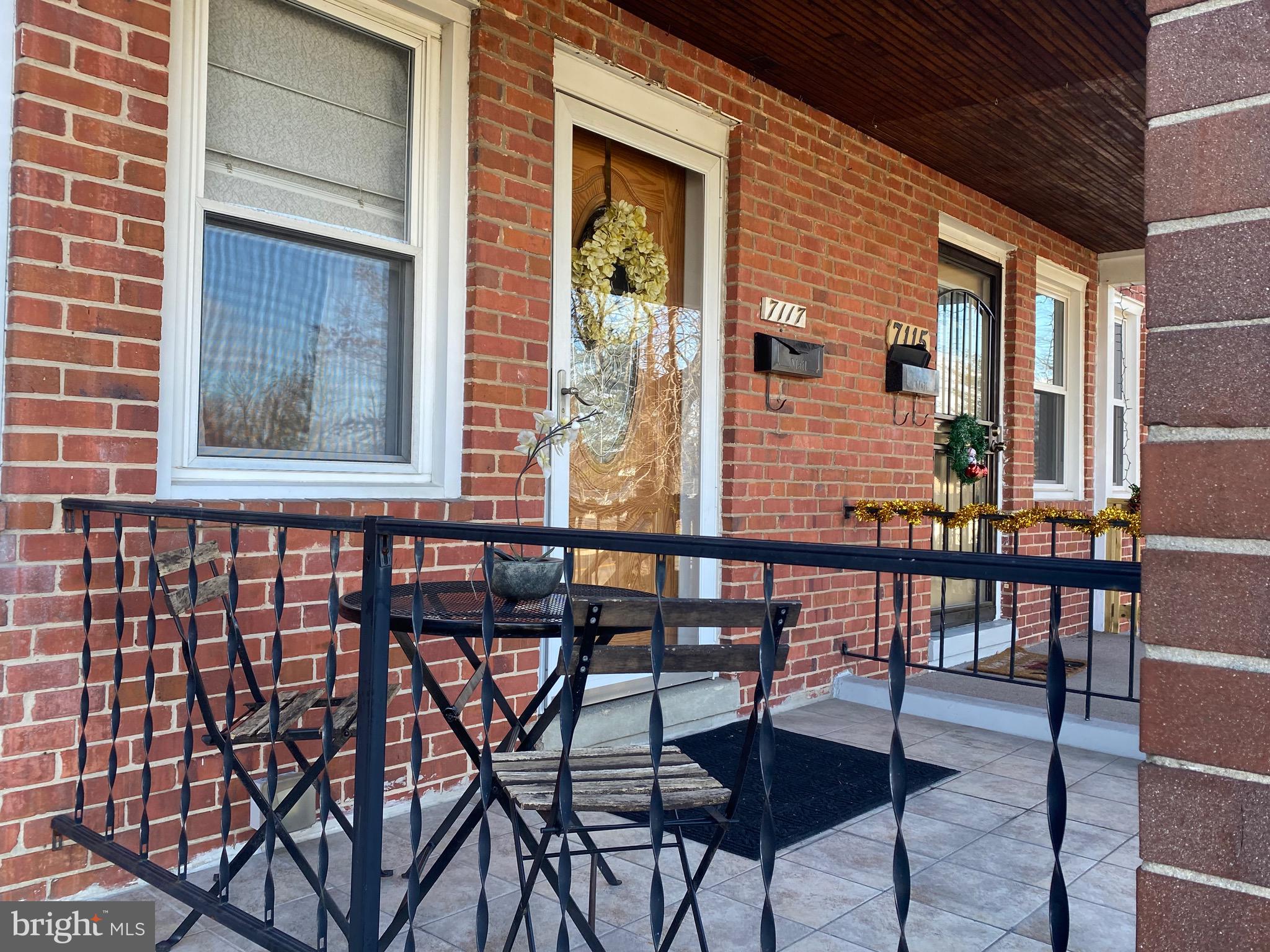 EASTWOOD - Residential