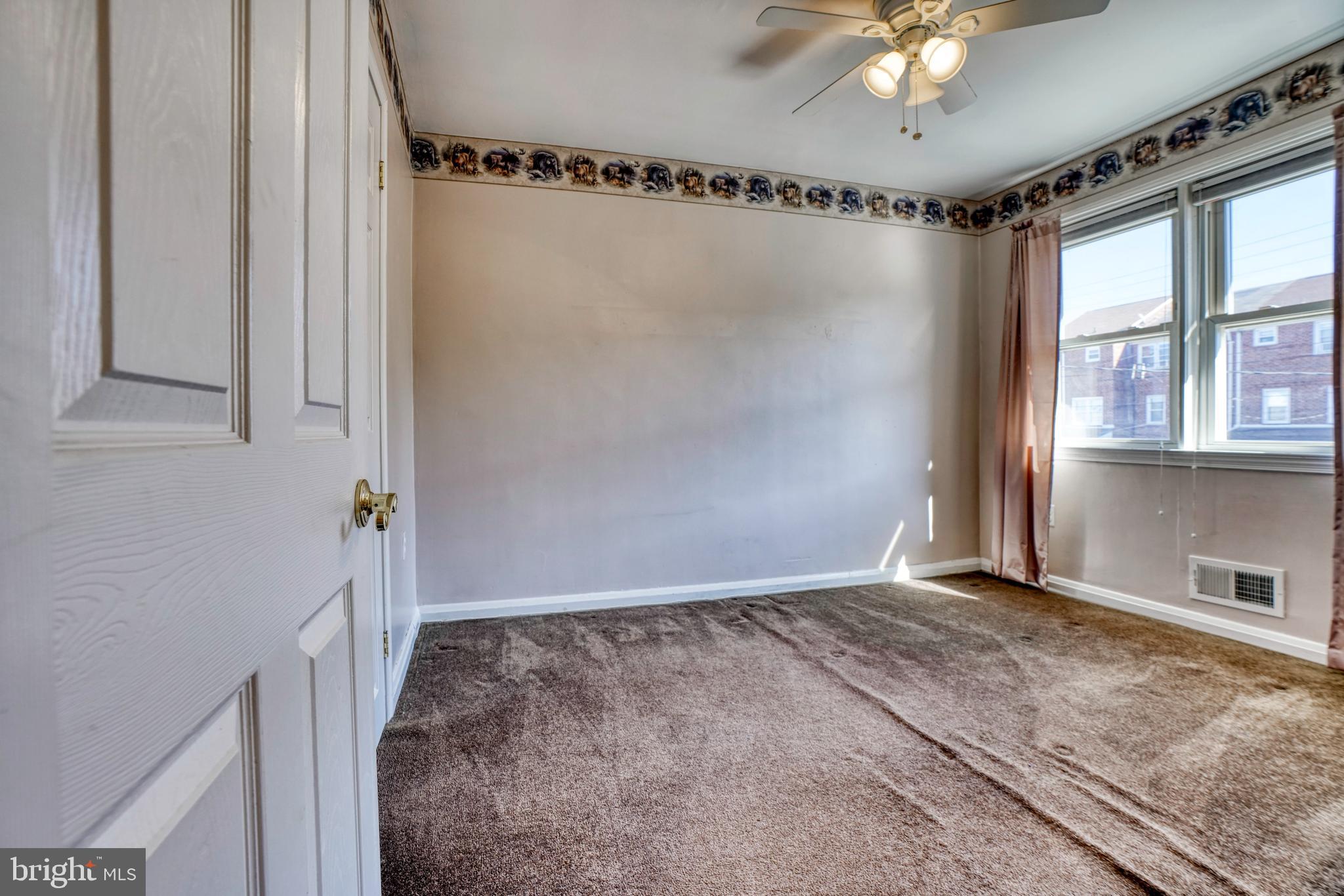 EASTWOOD - Residential