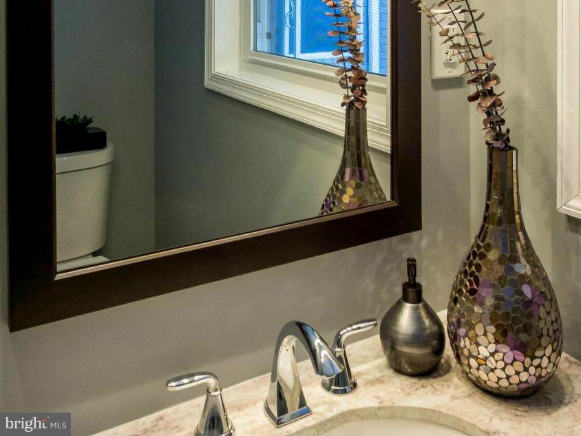 FOREST HEIGHTS - Residential