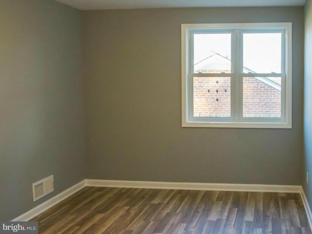 FOREST HEIGHTS - Residential