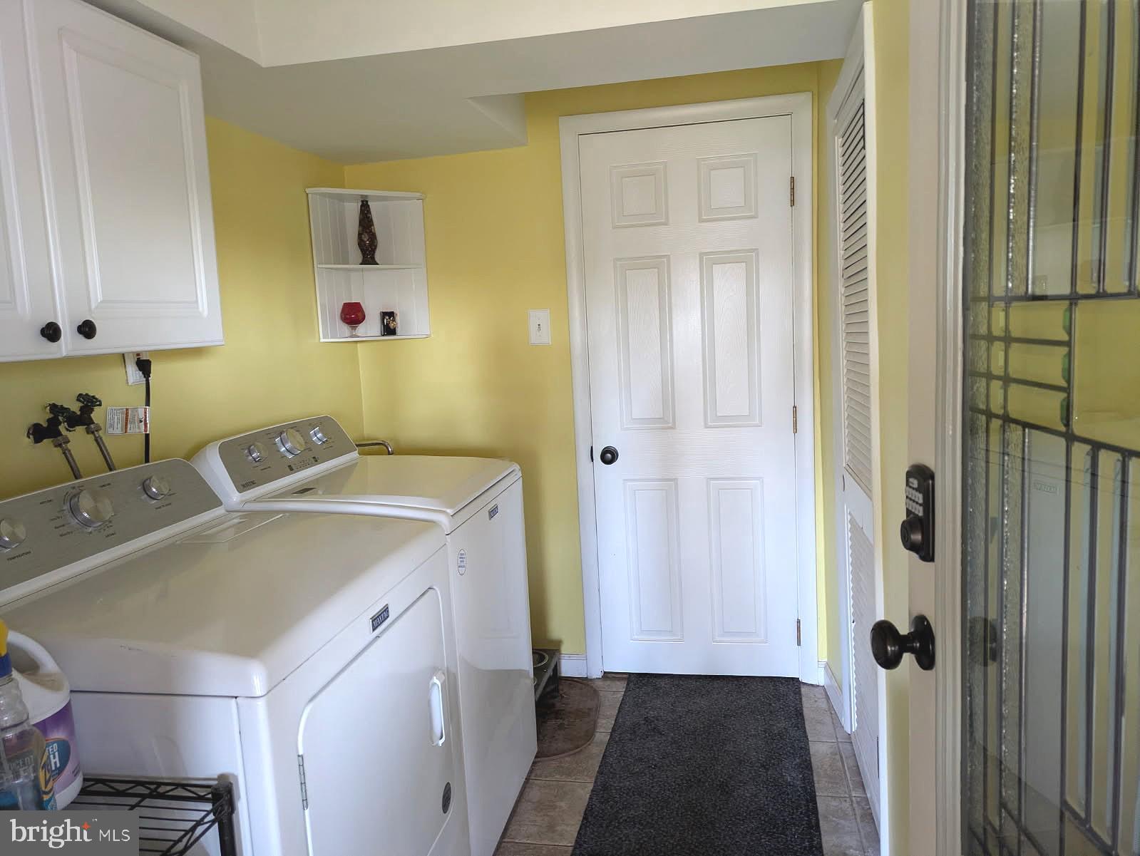 GLEN VIEW PARK - Residential