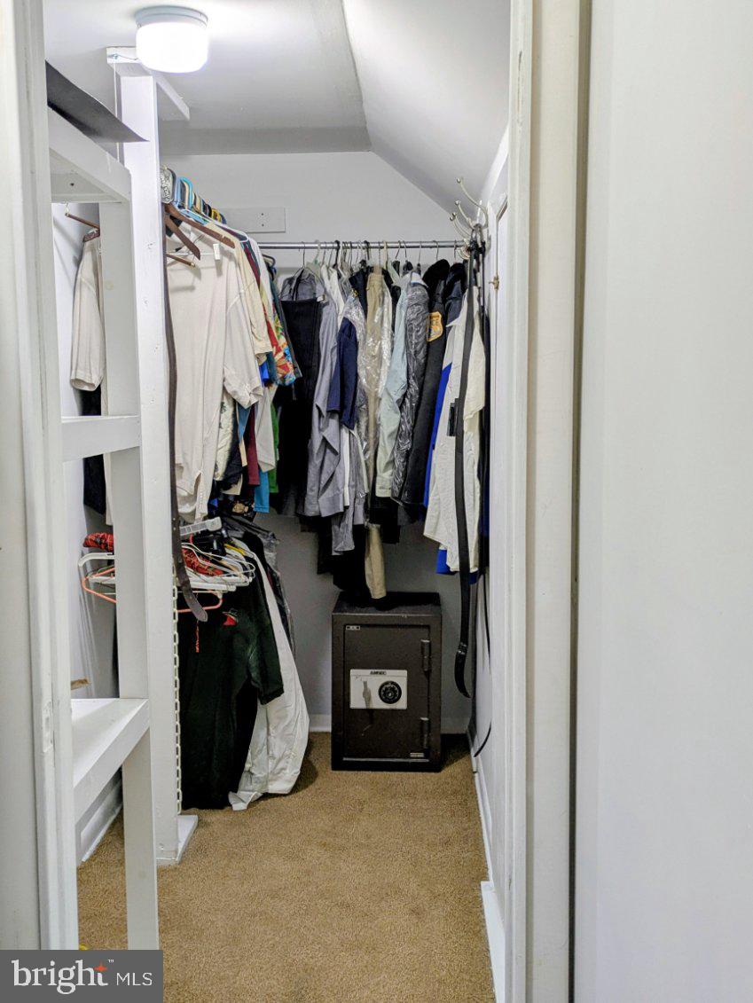 GLEN VIEW PARK - Residential