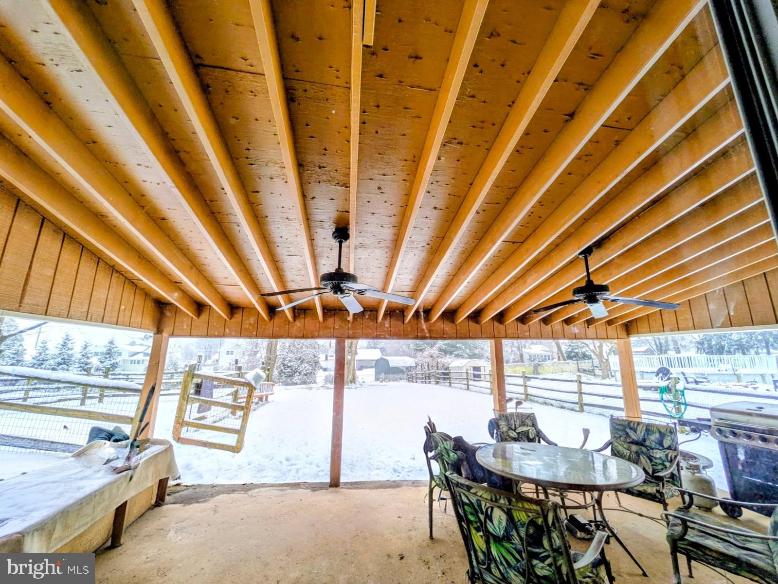 GLEN VIEW PARK - Residential