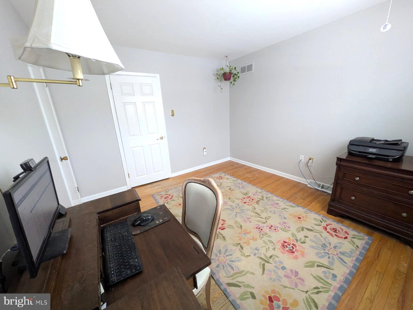 GLEN VIEW PARK - Residential