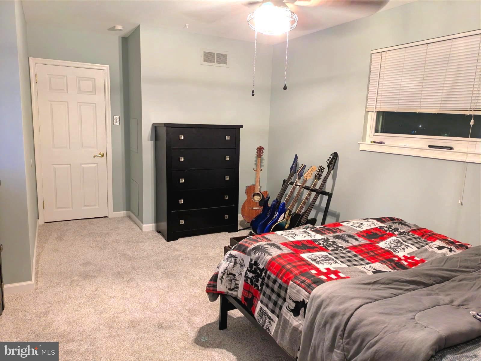 GLEN VIEW PARK - Residential