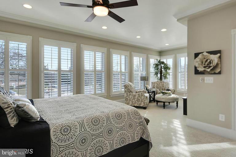 LACEY FOREST - Residential