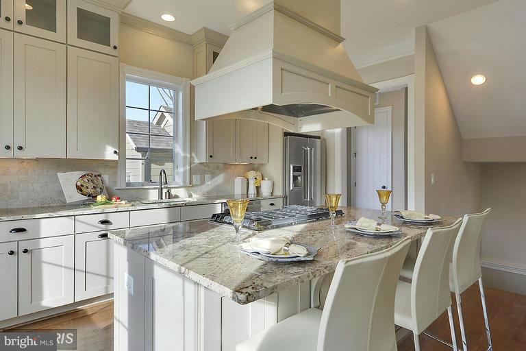 LACEY FOREST - Residential