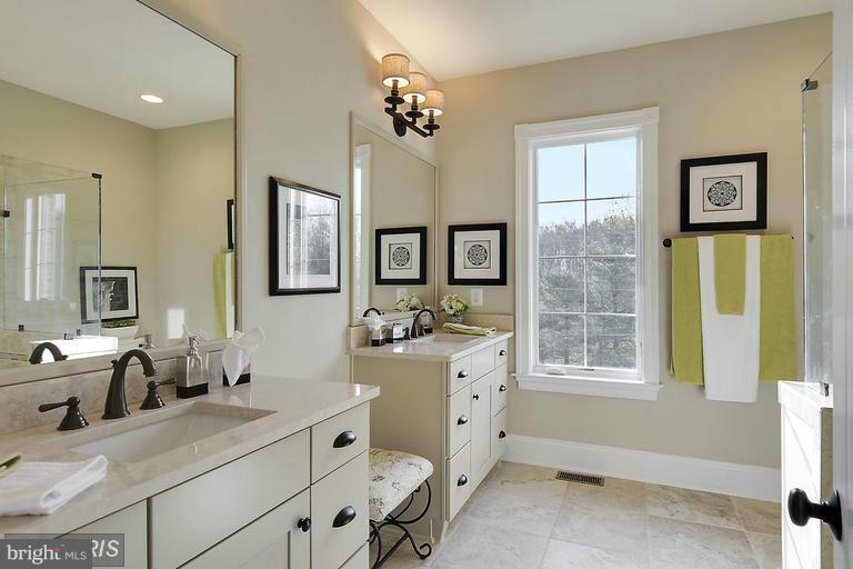 LACEY FOREST - Residential