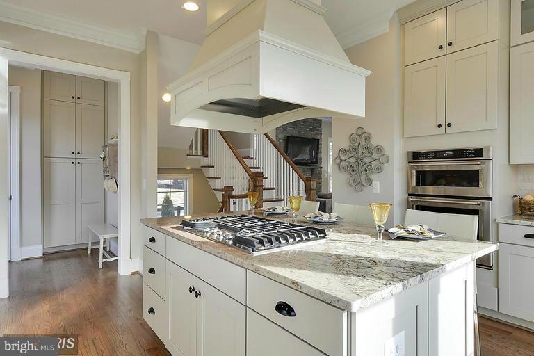 LACEY FOREST - Residential