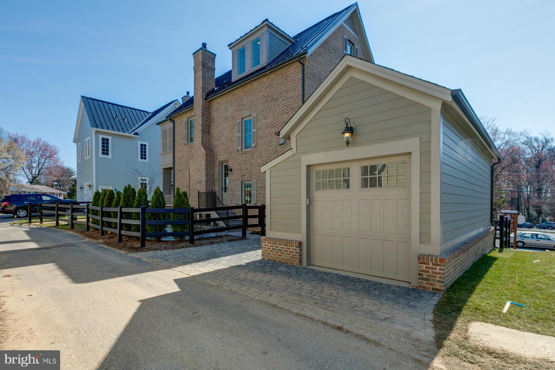 LACEY FOREST - Residential