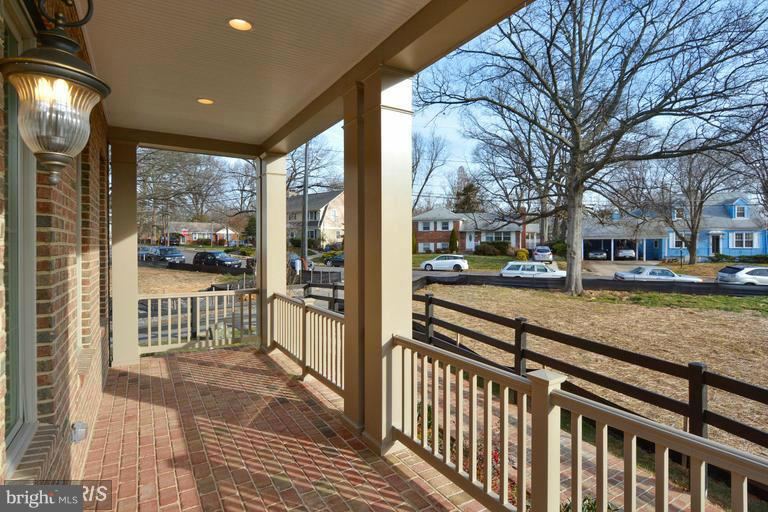 LACEY FOREST - Residential