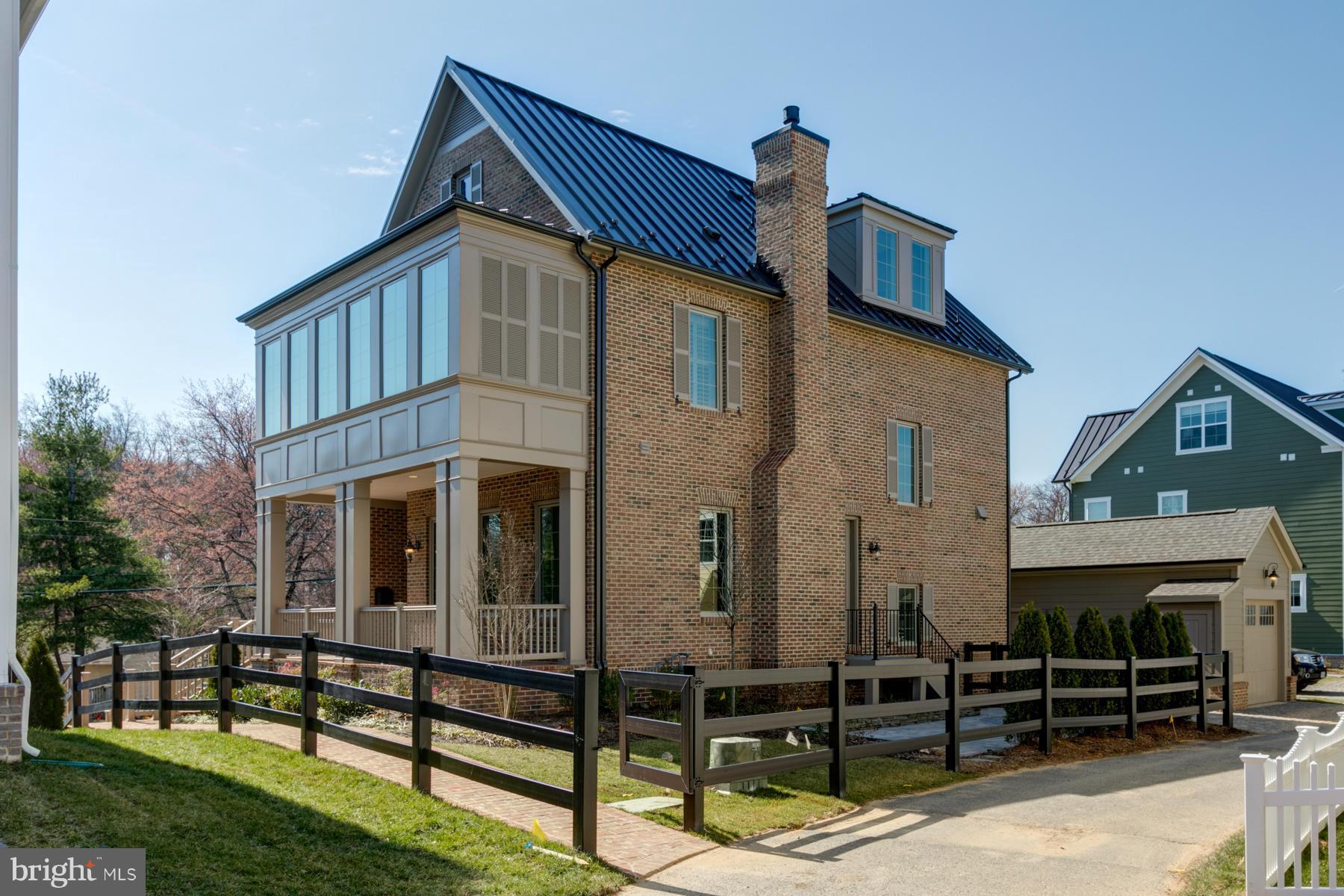 LACEY FOREST - Residential