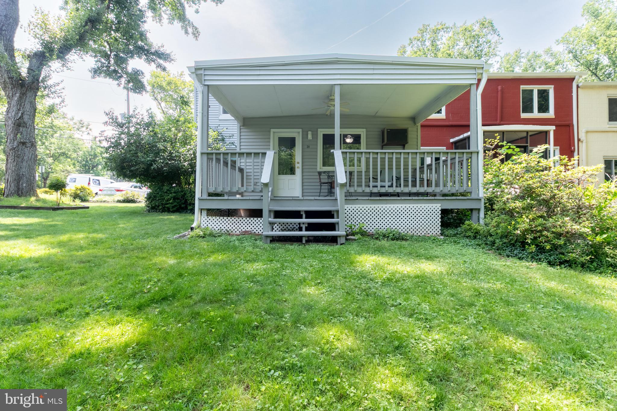 3 CRESCENT ROAD H