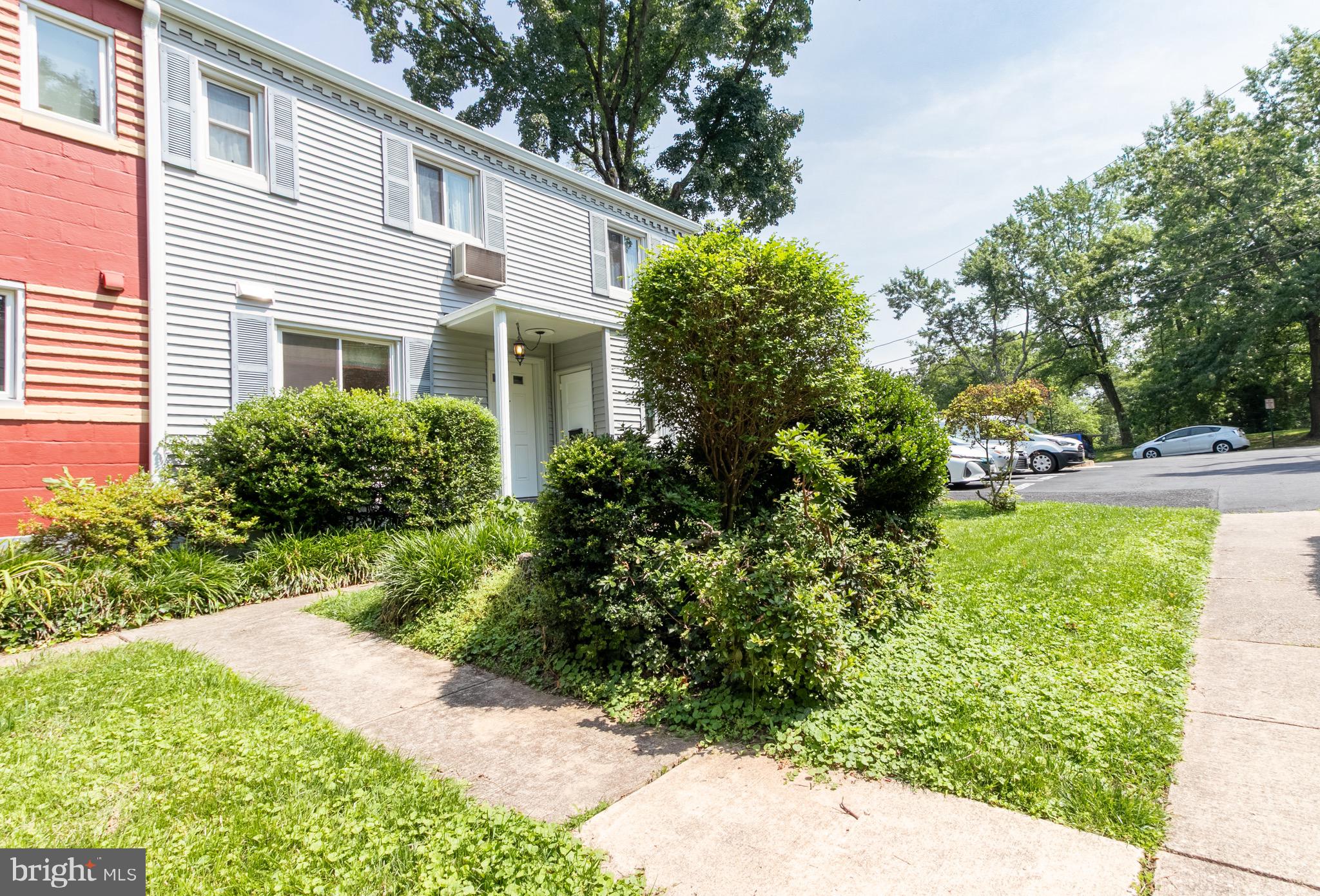 3 CRESCENT ROAD H